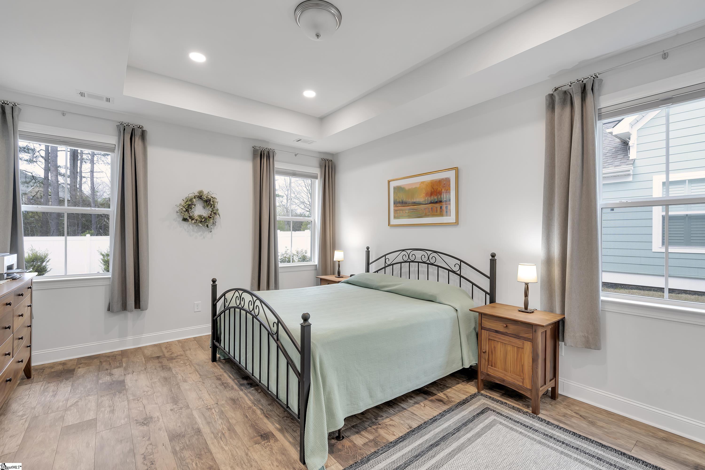 1012 Cortland Valley