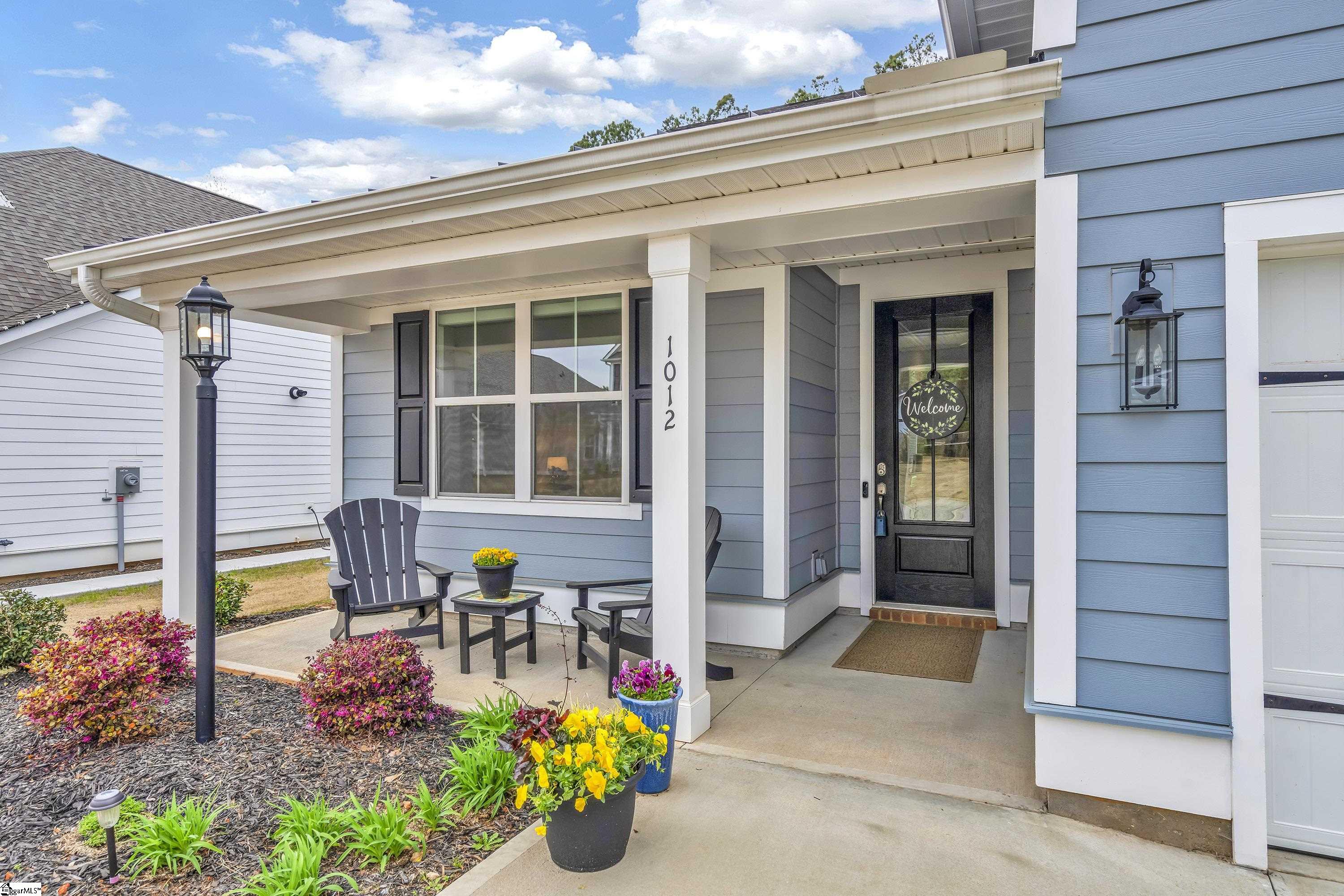 1012 Cortland Valley