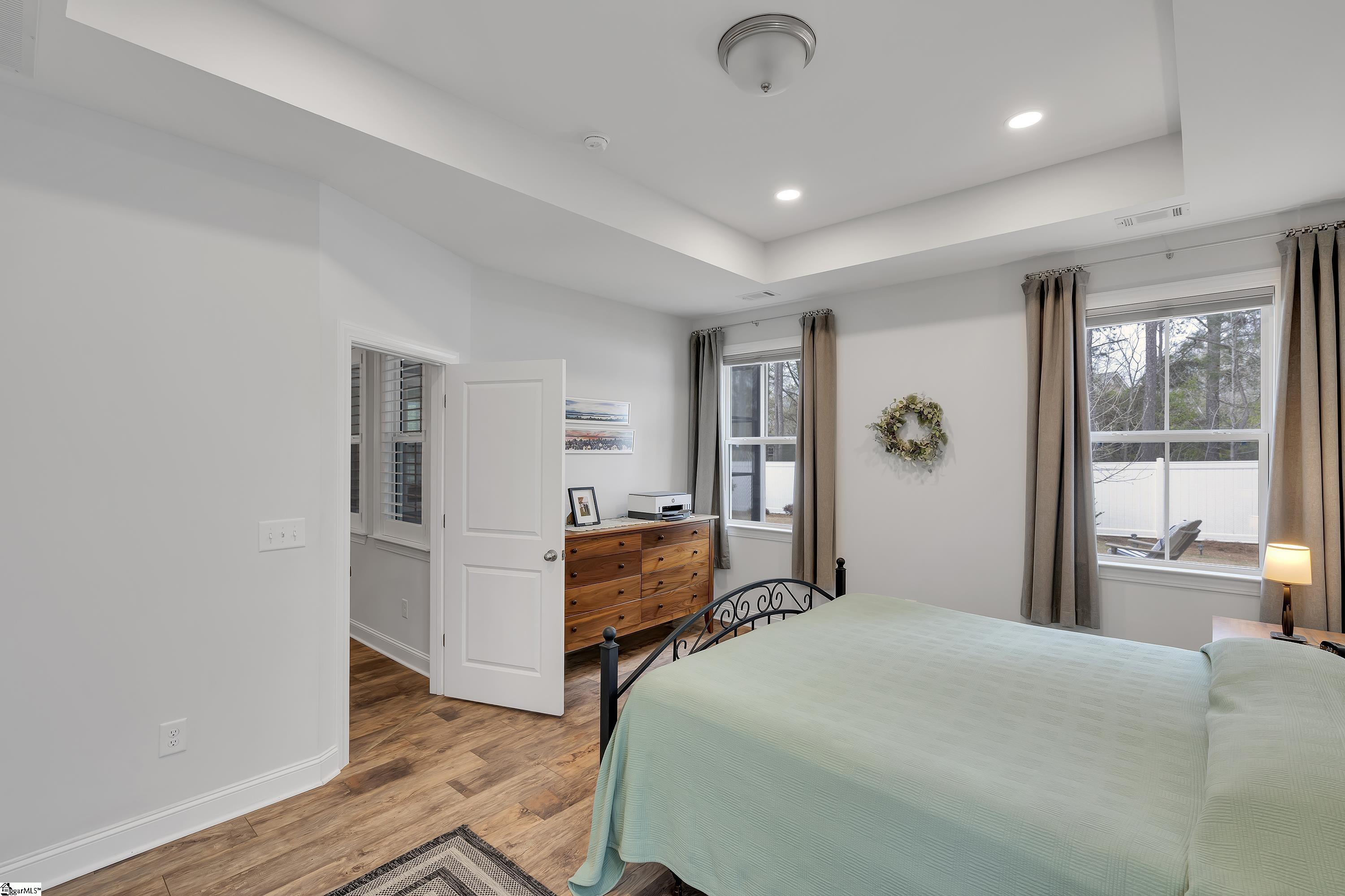 1012 Cortland Valley
