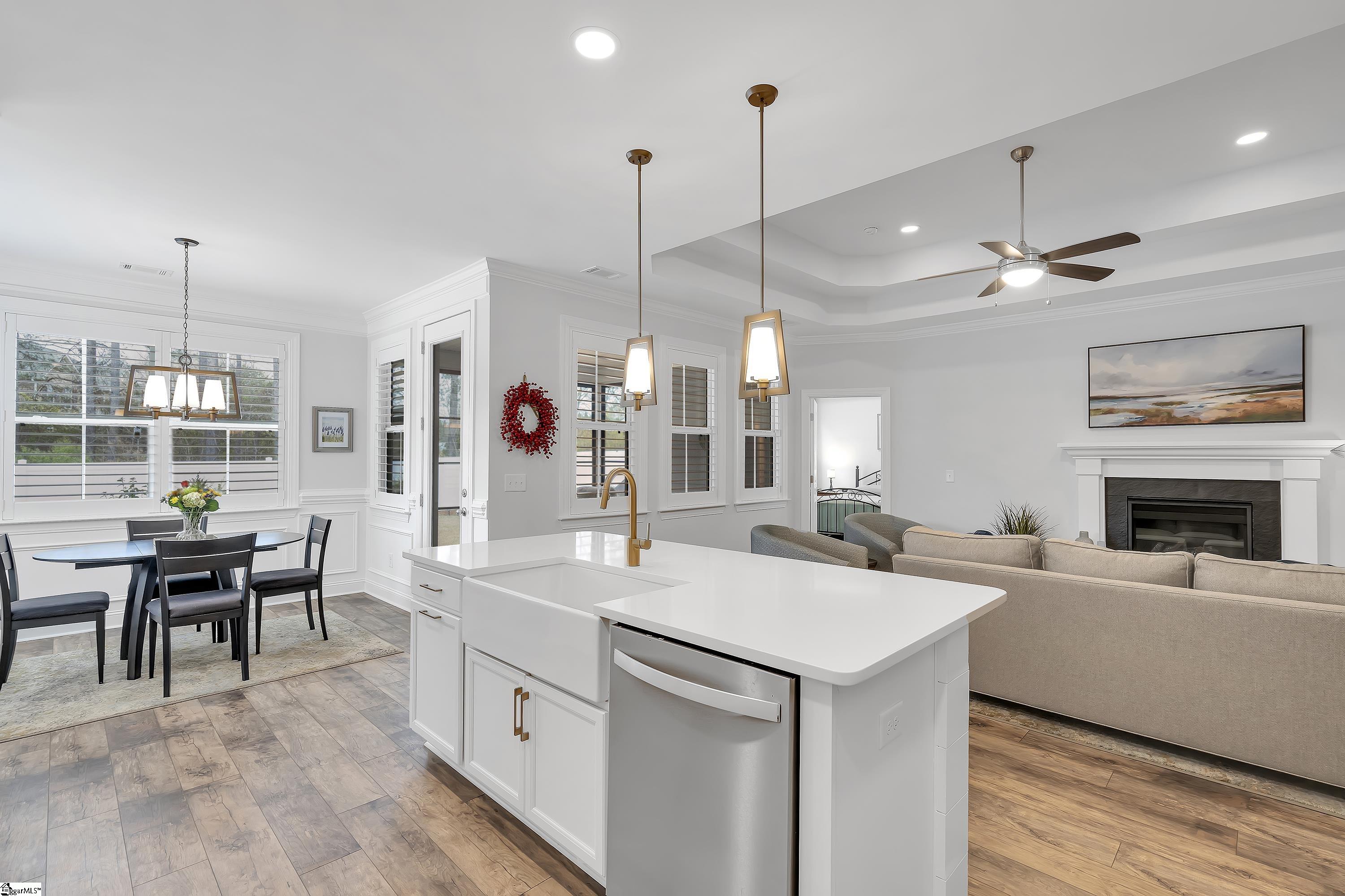 1012 Cortland Valley