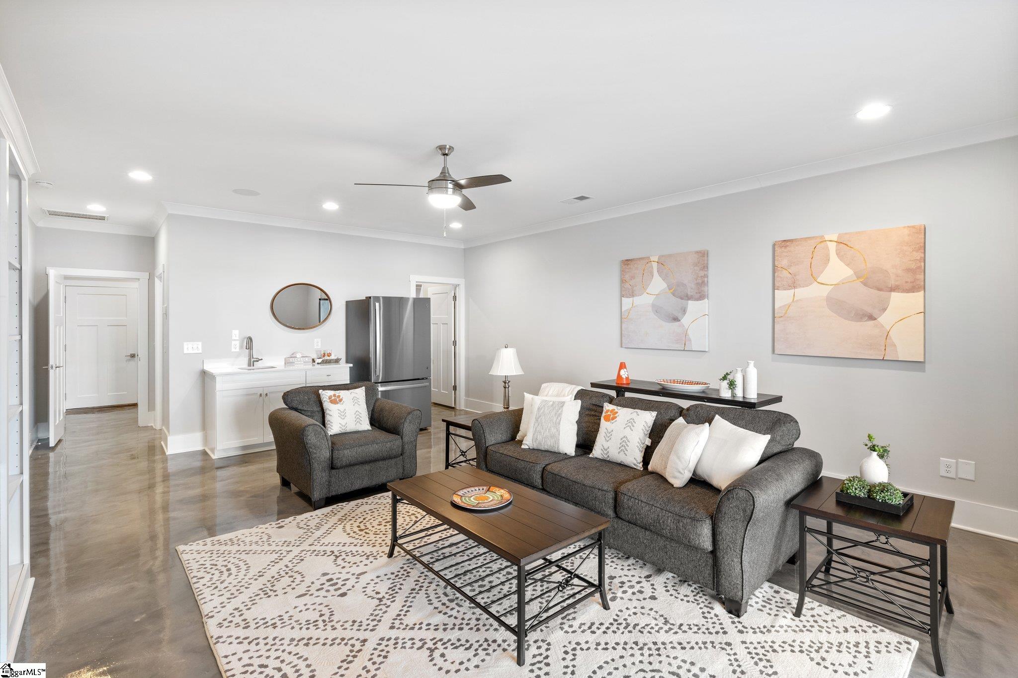 108 Holiday West Unit C