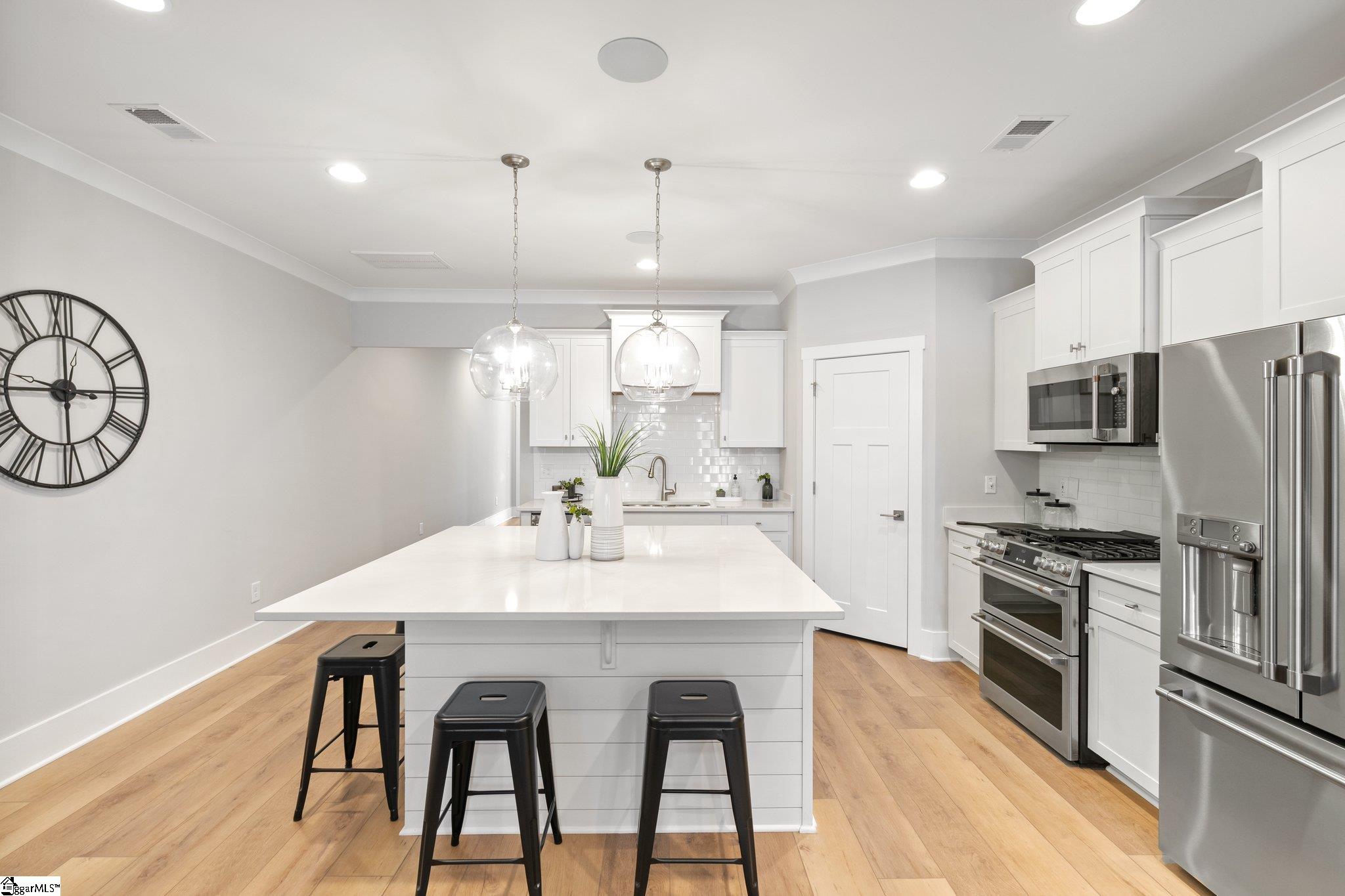 108 Holiday West Unit C