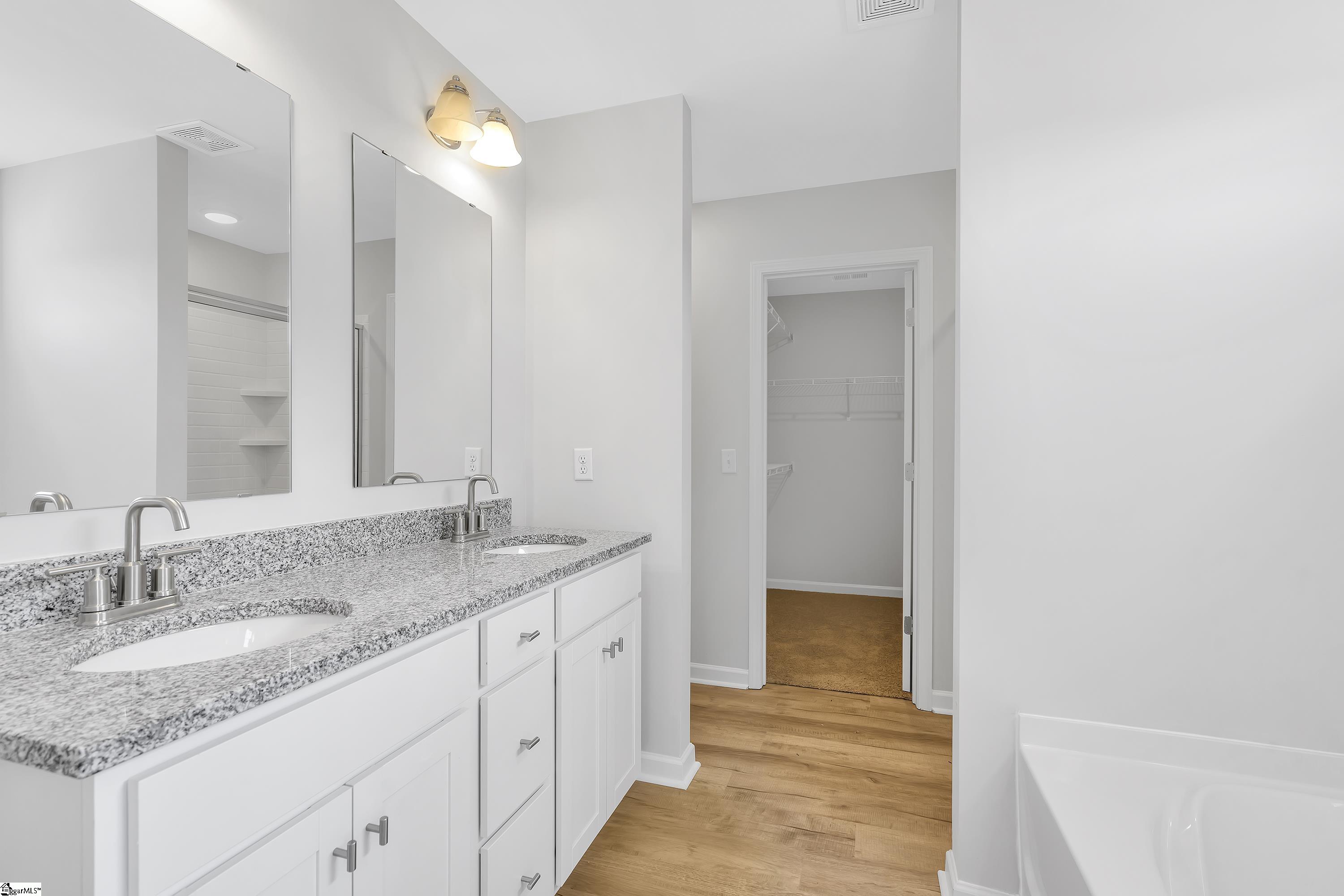 1038 Leoni Drive Lot 108