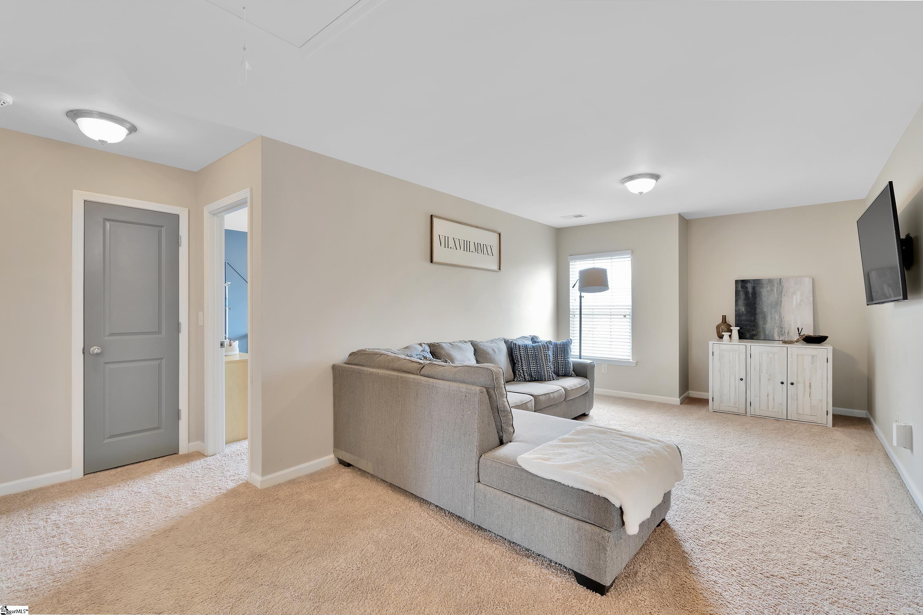 5 Spyglen Way