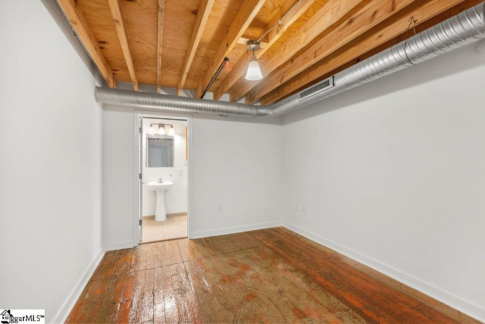 300 South Street Unit 208