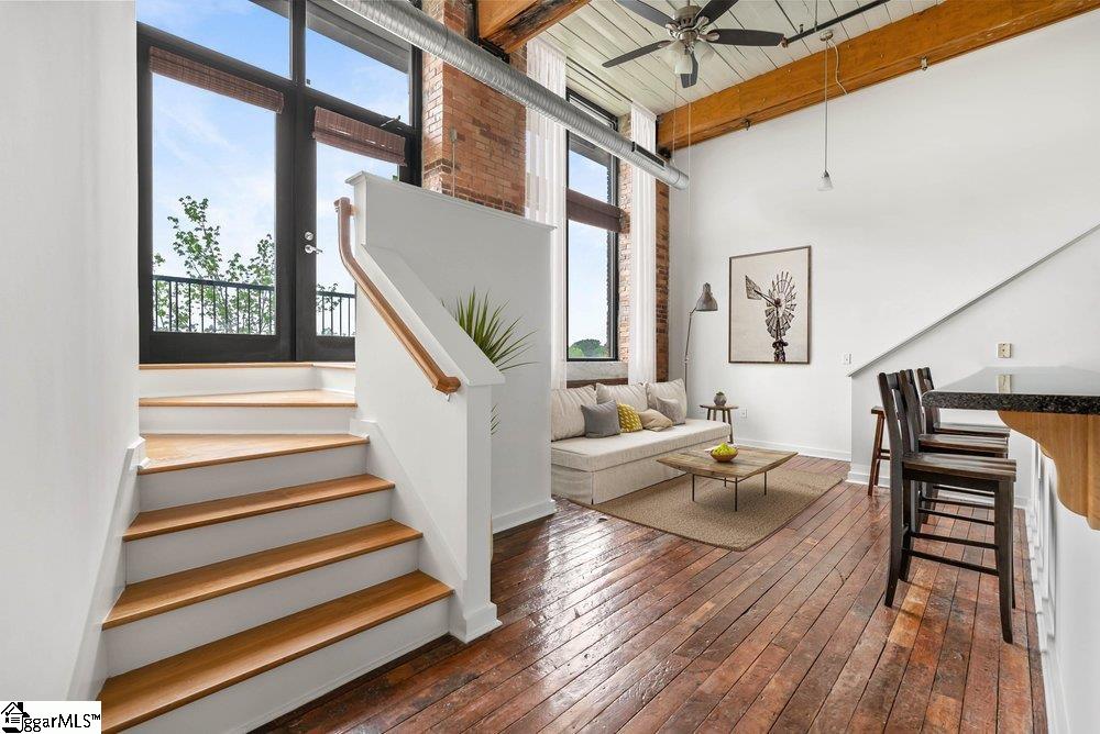 300 South Street Unit 208