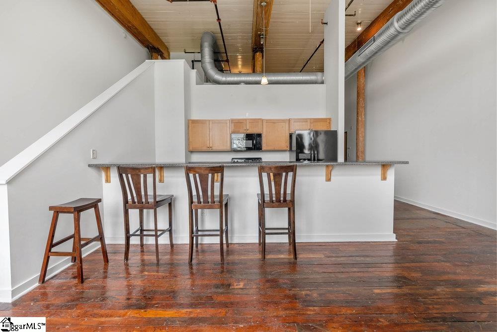 300 South Street Unit 208