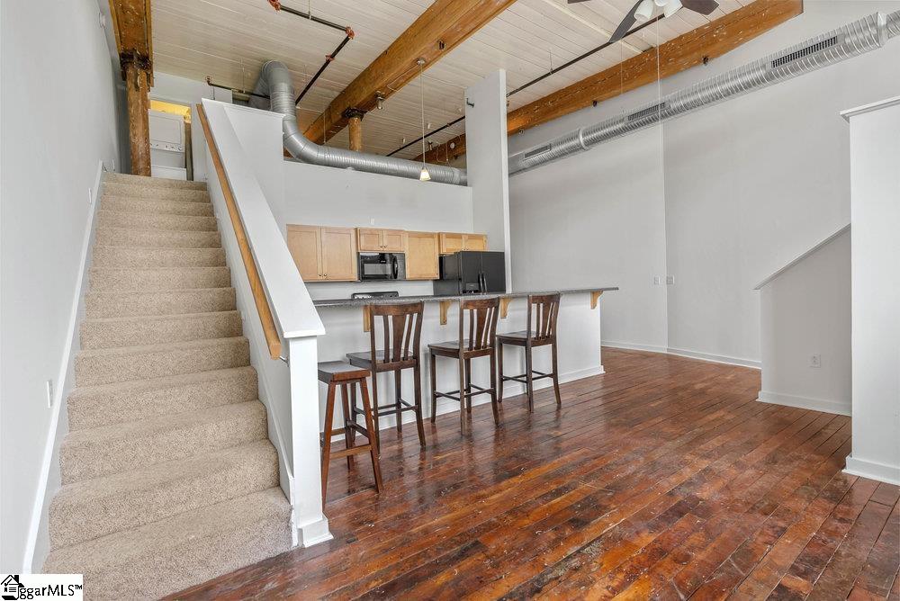 300 South Street Unit 208