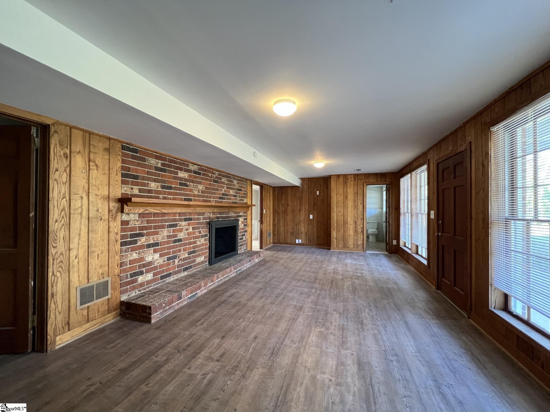 5 Howell Road