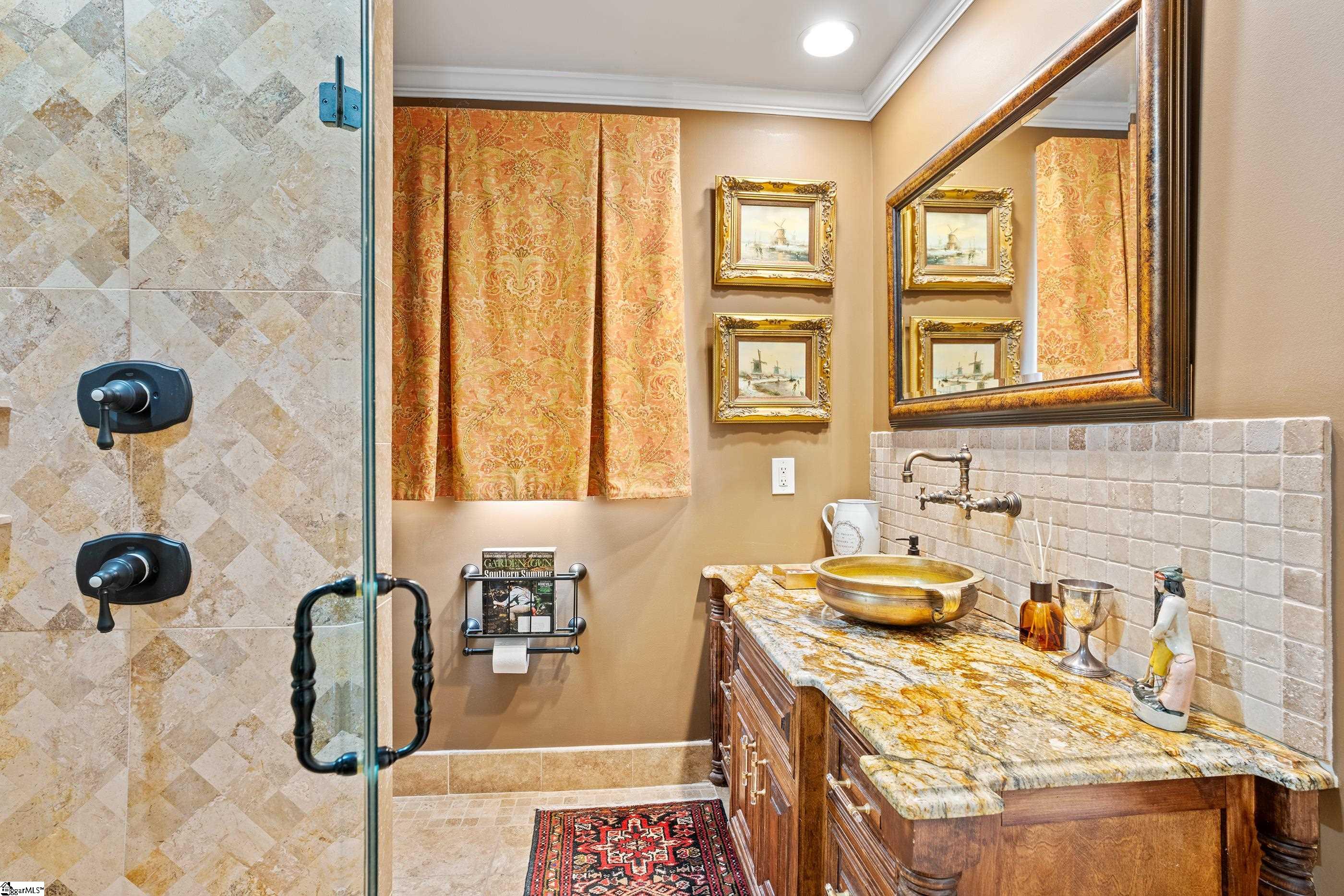 2028 Cleveland Street Extension