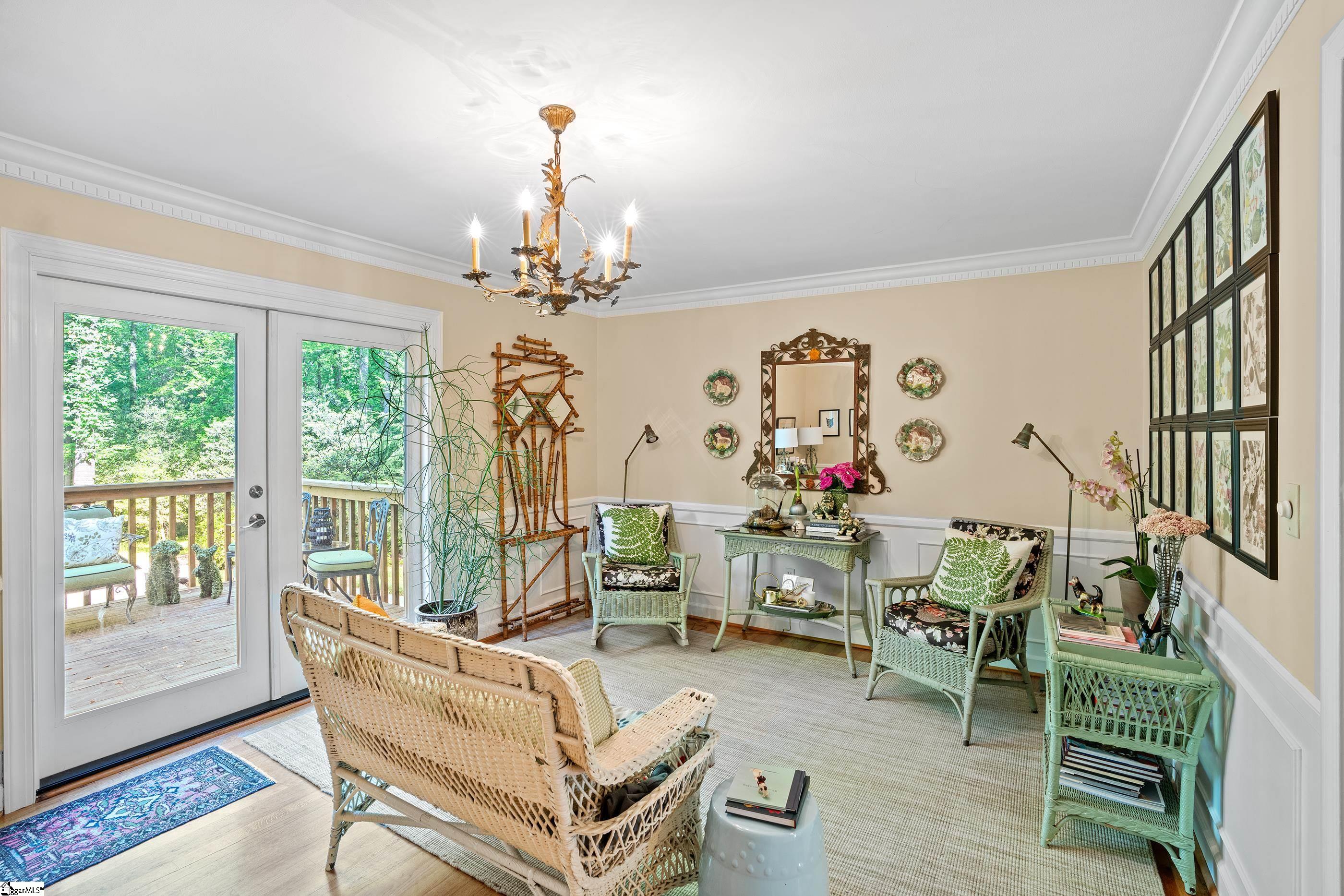 2028 Cleveland Street Extension