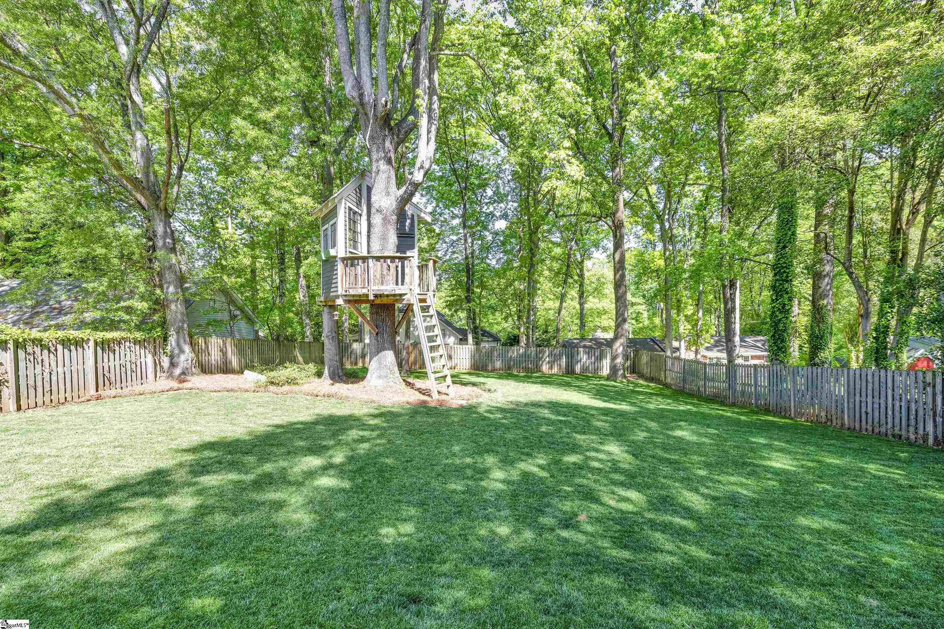 311 Ridgecrest Drive