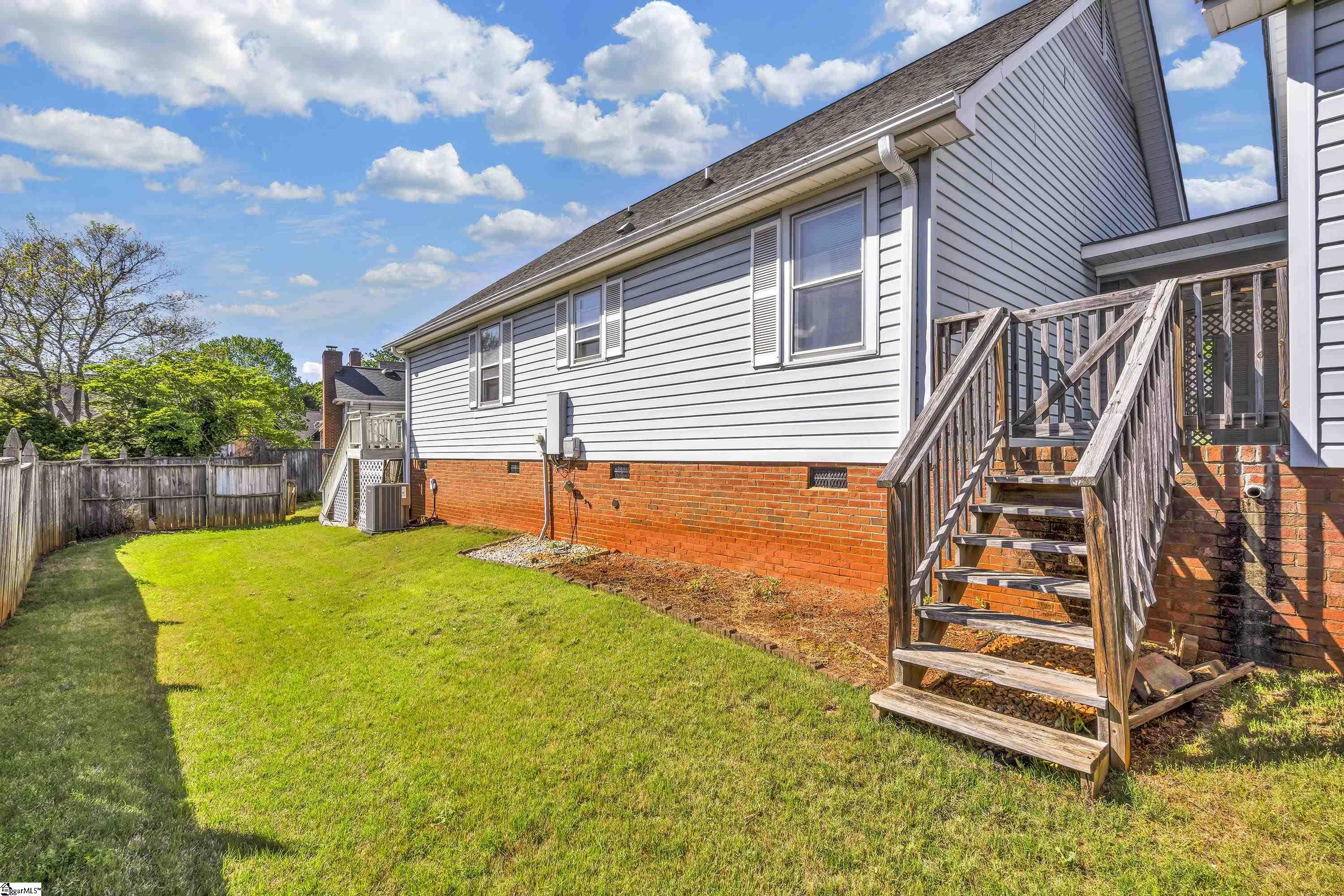 12 Tamburlaine Court