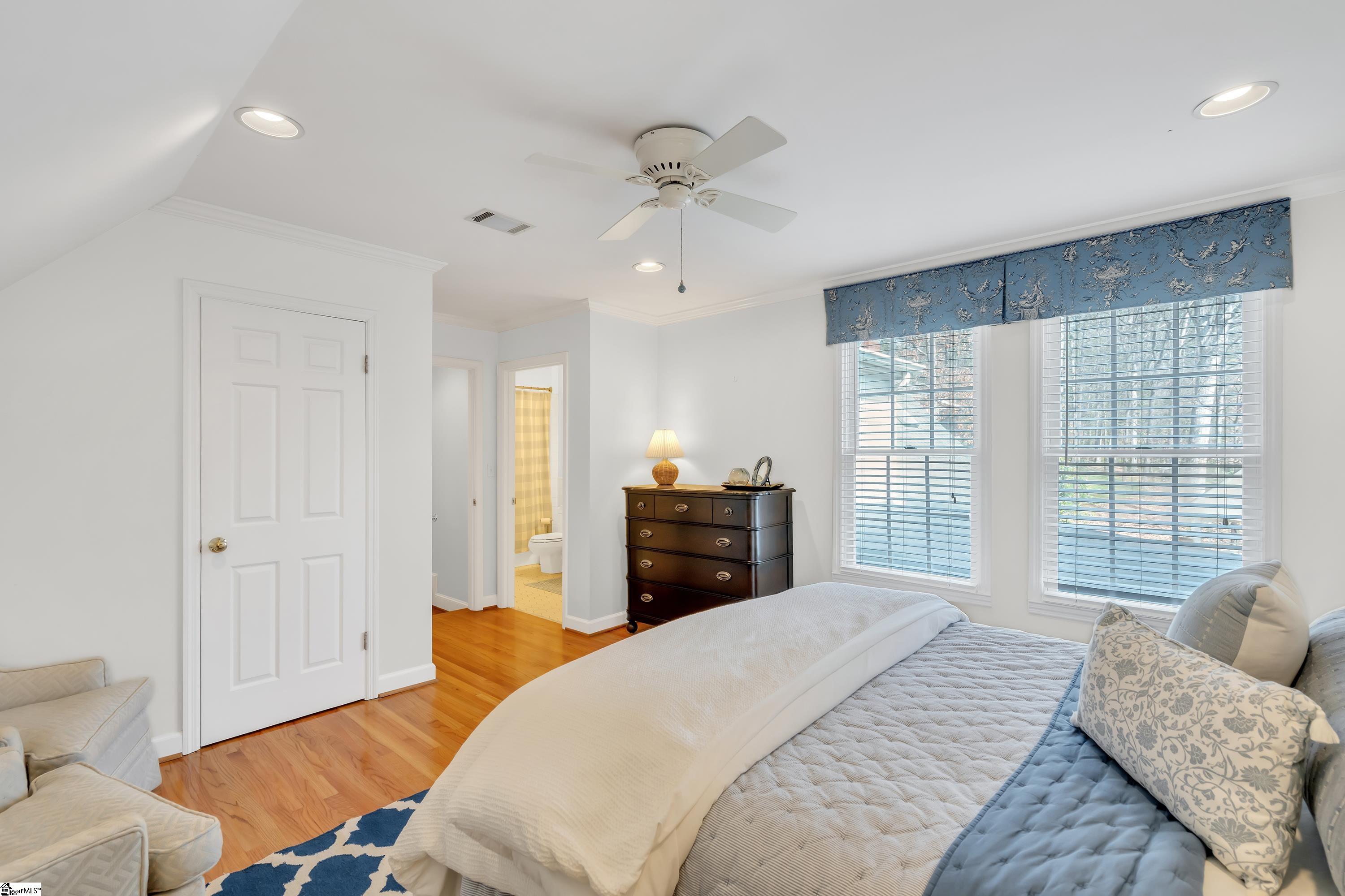 8 Faversham Circle