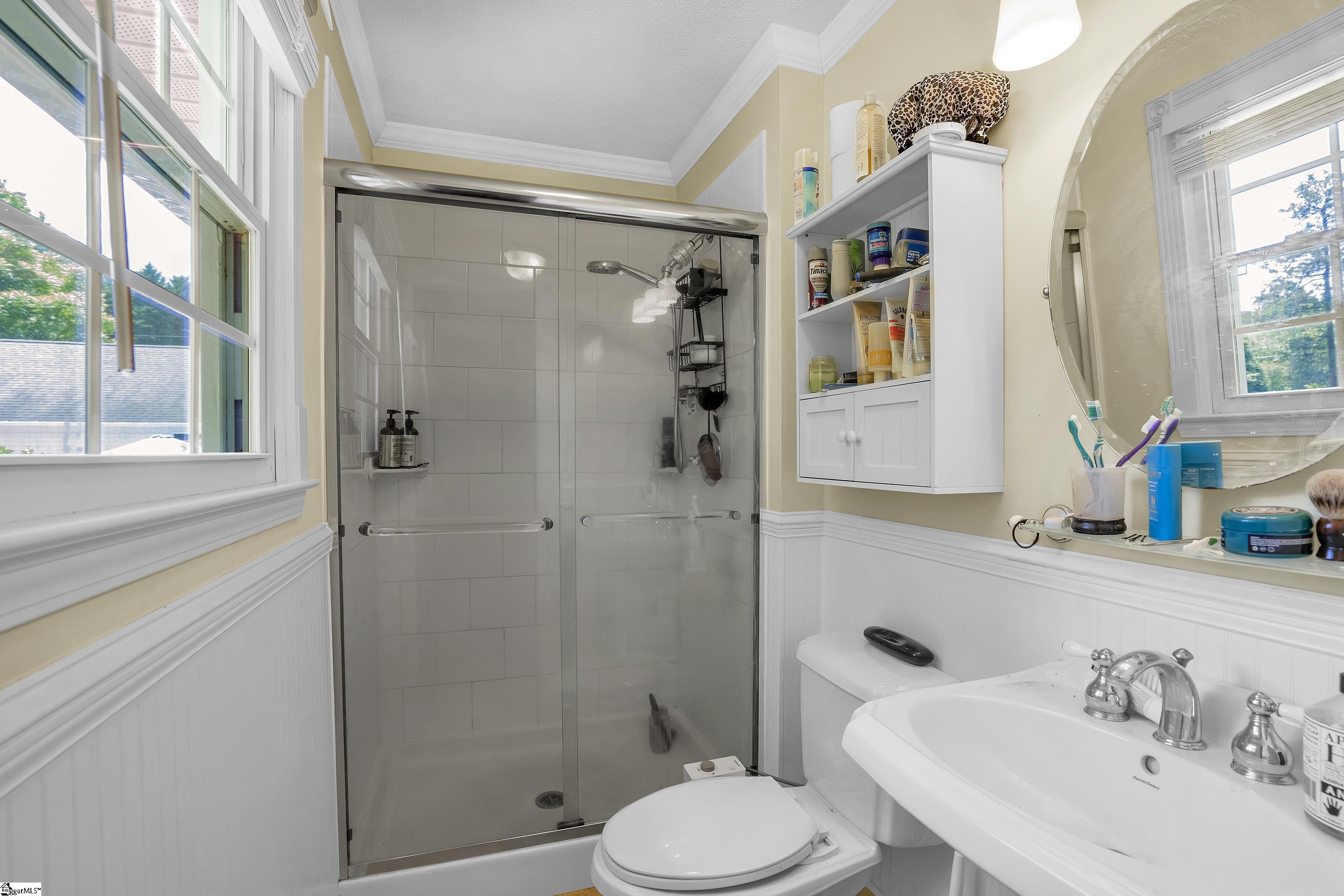 323 Rollingwood Drive