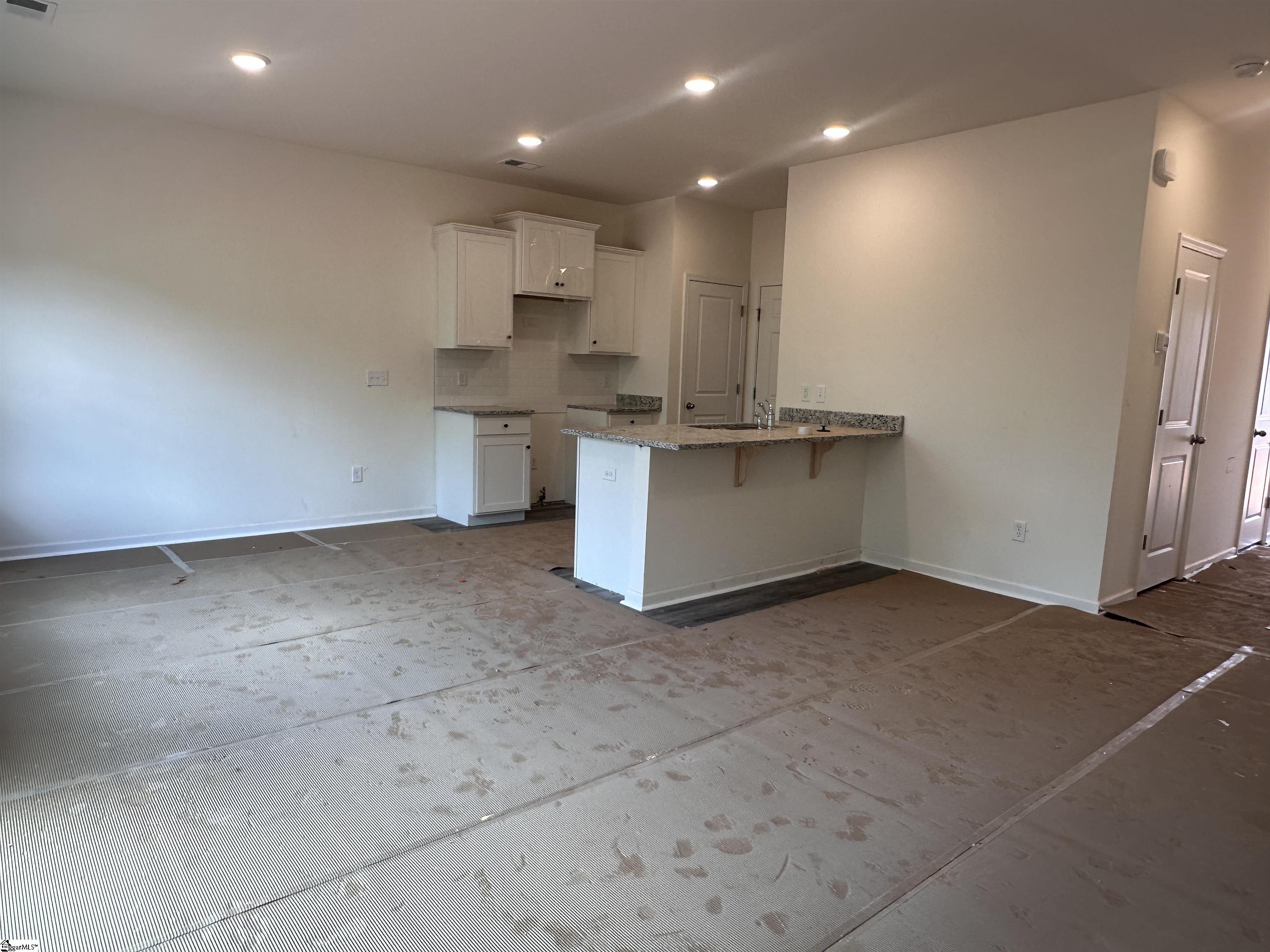 1074 Silverbend Trail