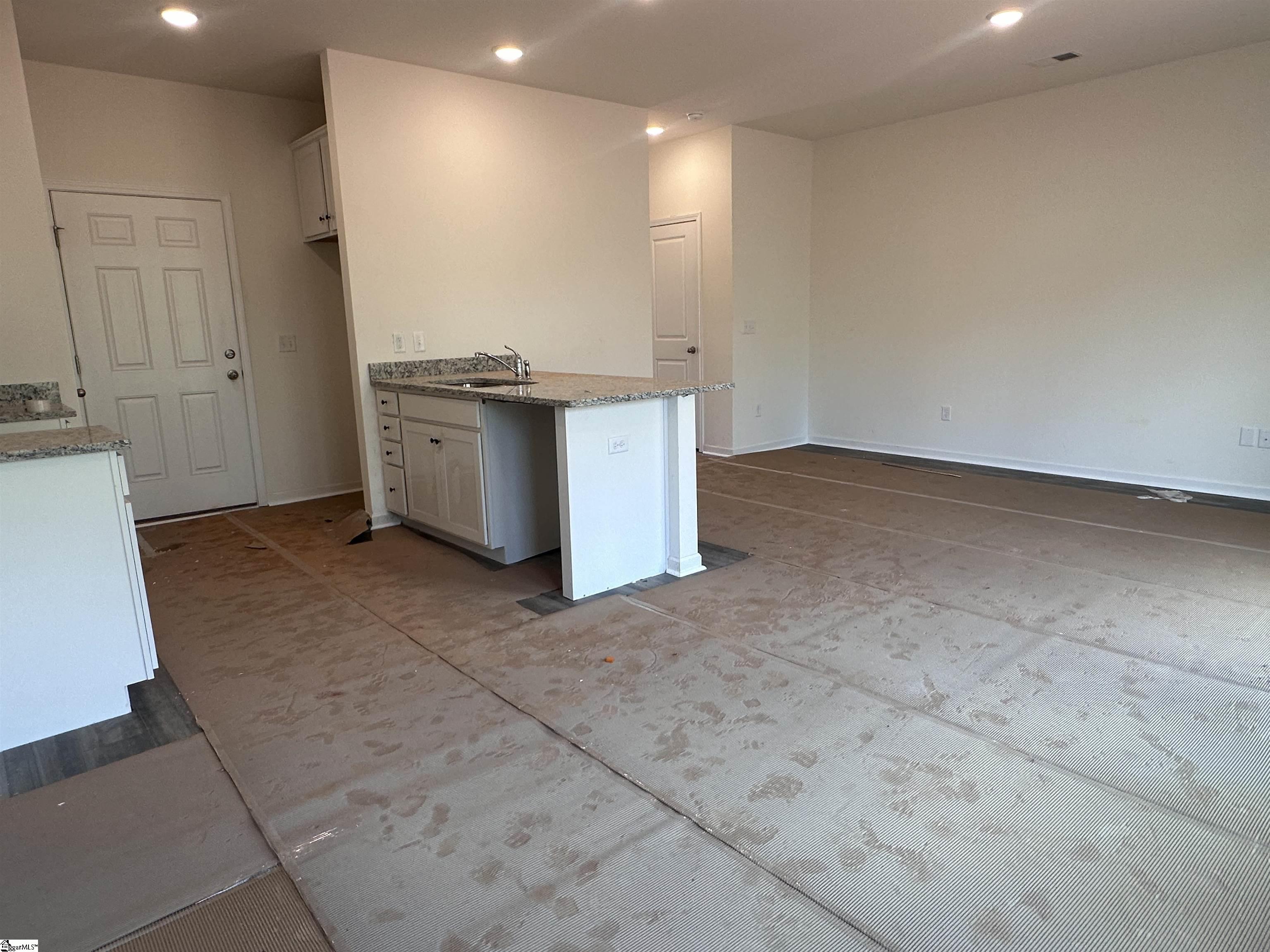 1074 Silverbend Trail