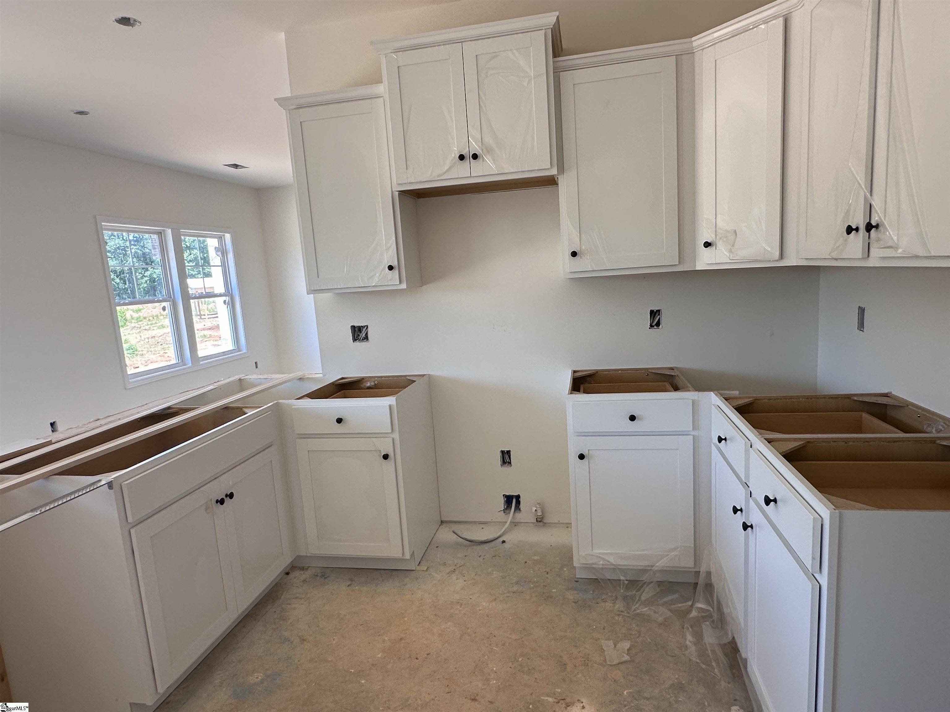 1075 Silverbend Trail