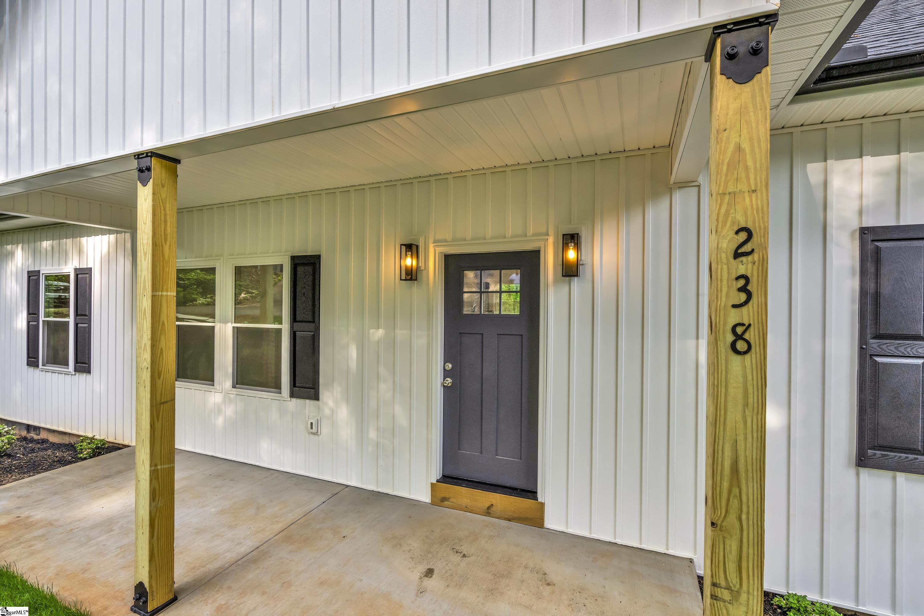 238 Brookview Circle