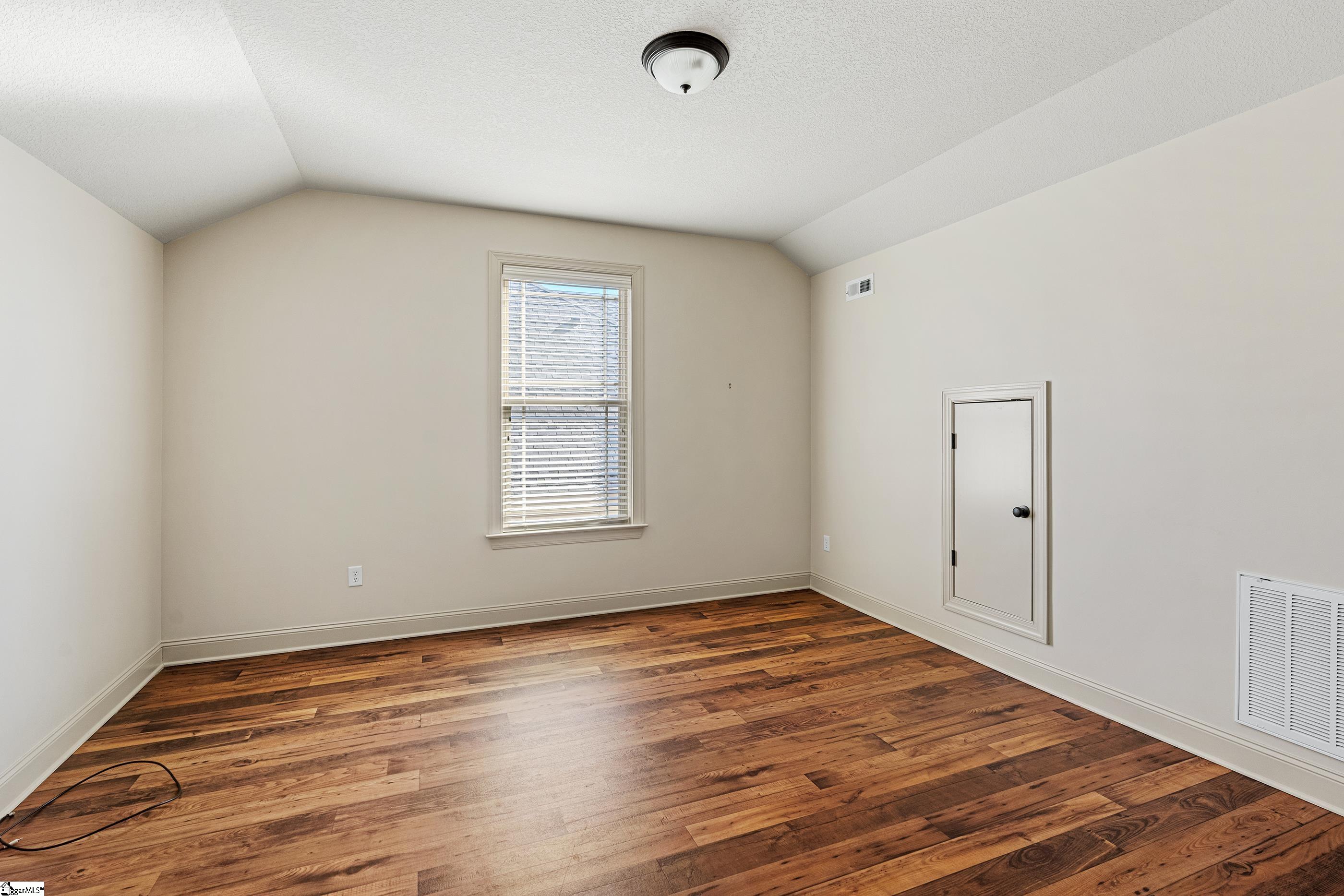 313 Brownstone Circle