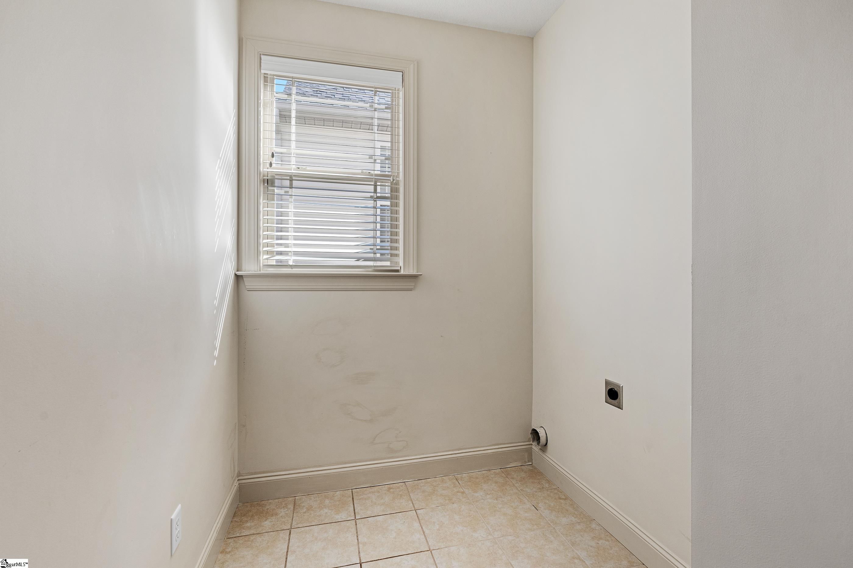 313 Brownstone Circle