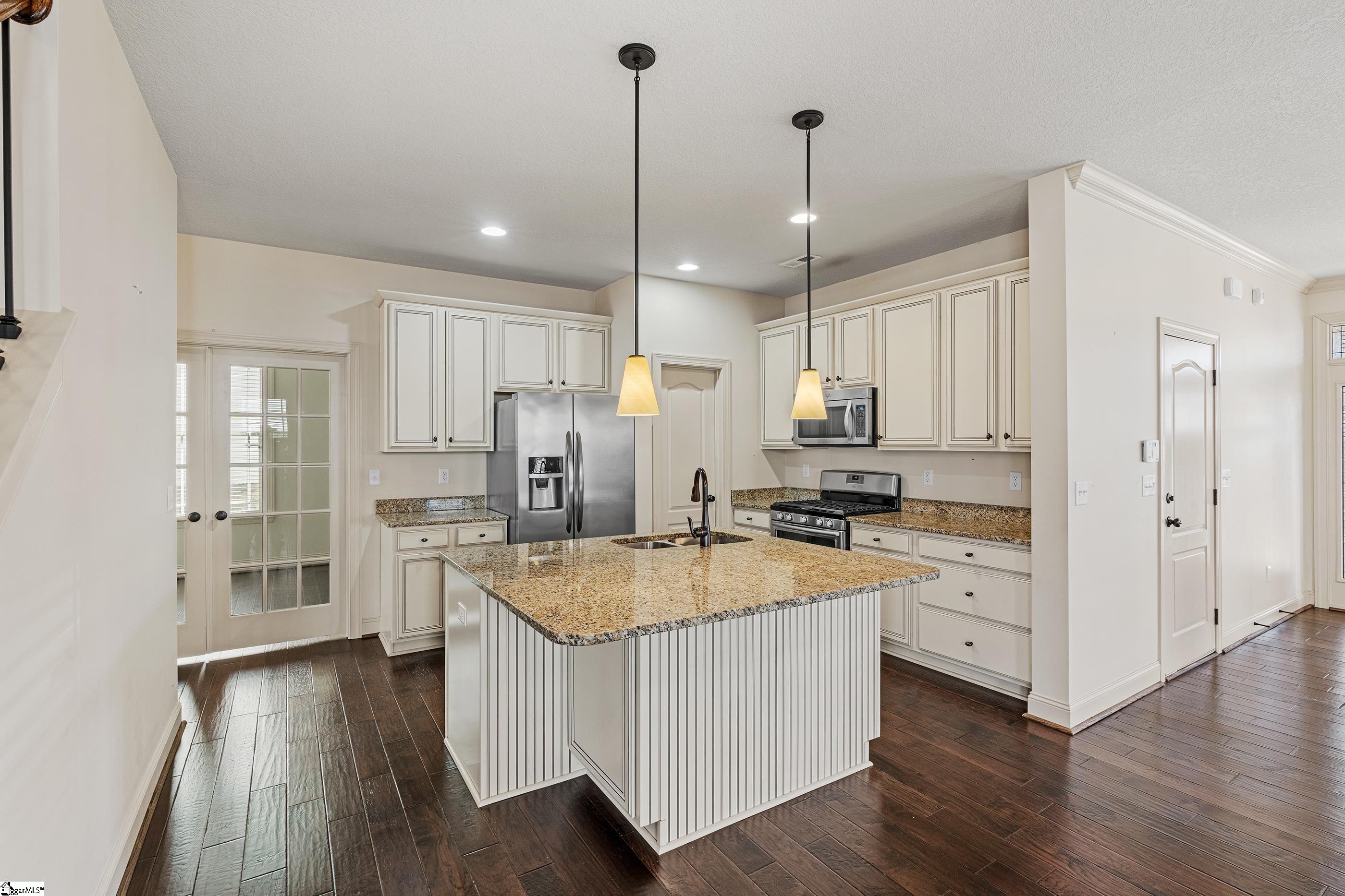 313 Brownstone Circle