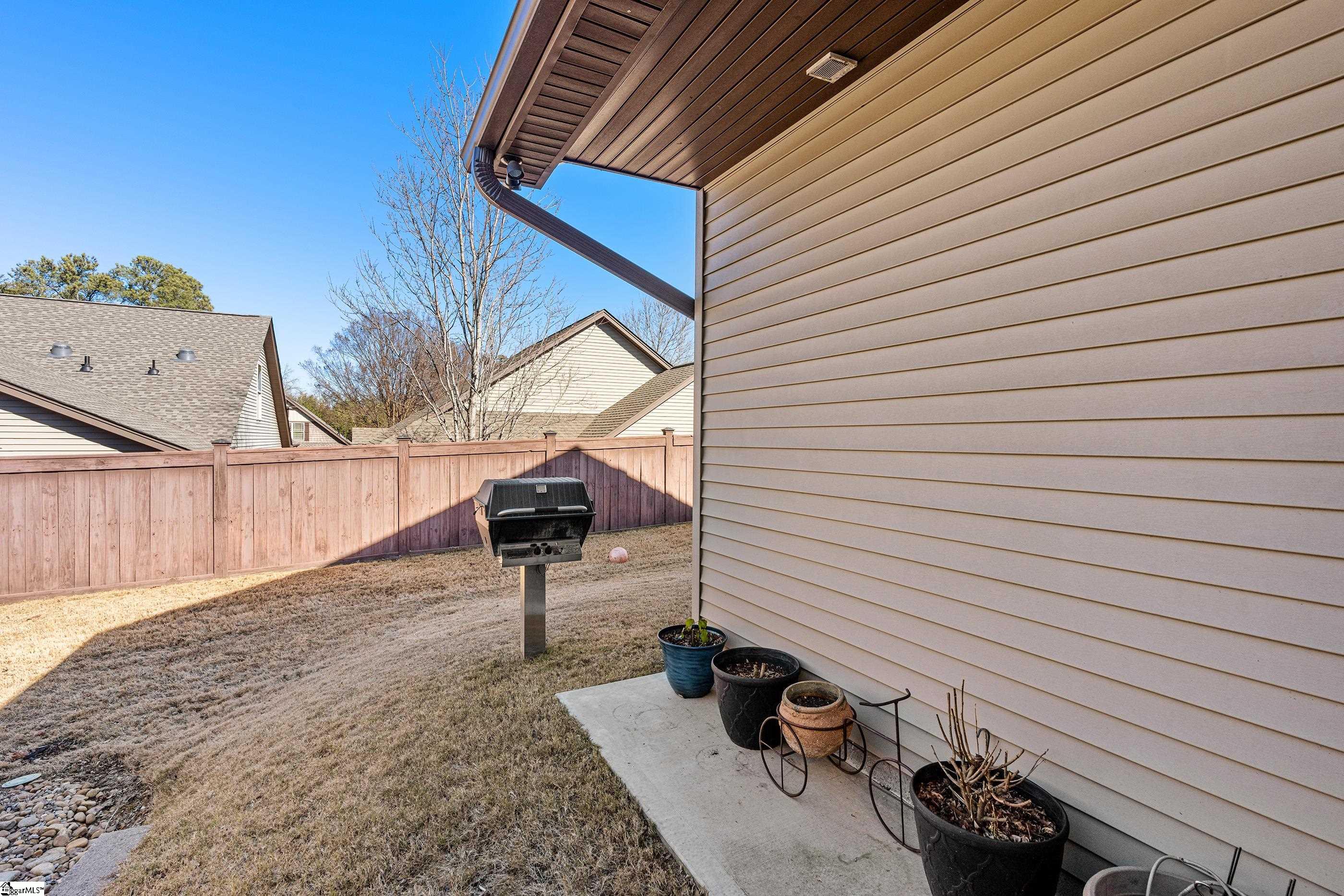 313 Brownstone Circle