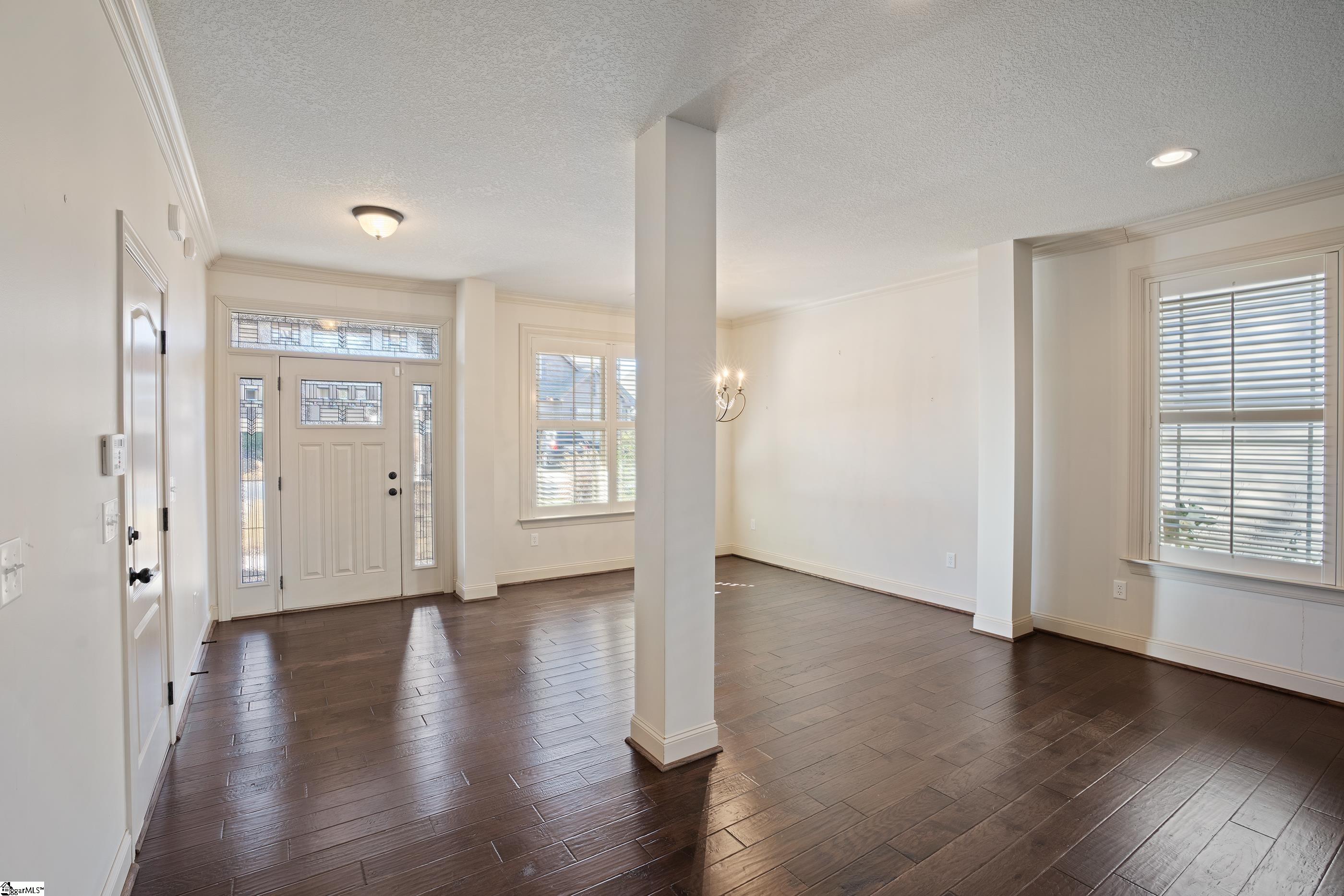 313 Brownstone Circle