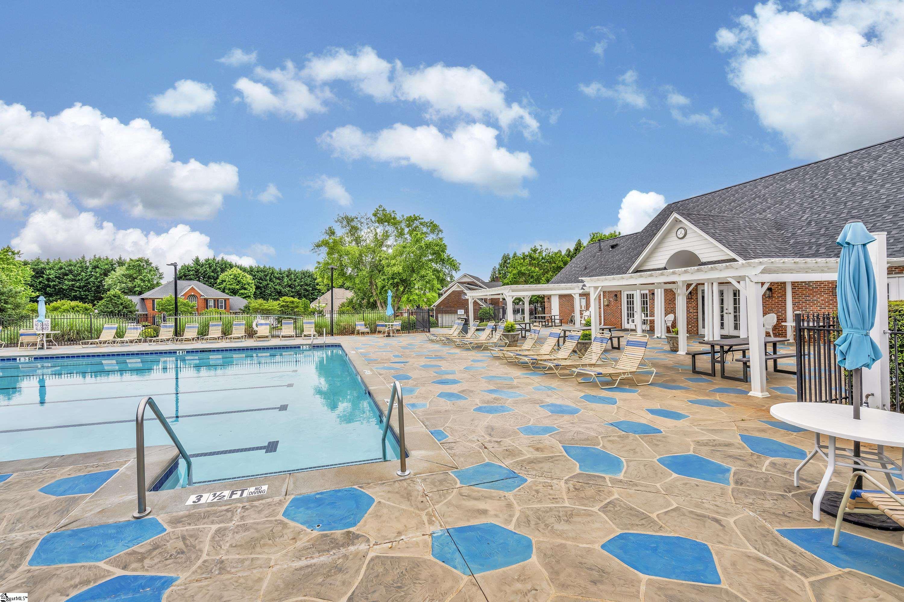 24 Meadow Mist Trail