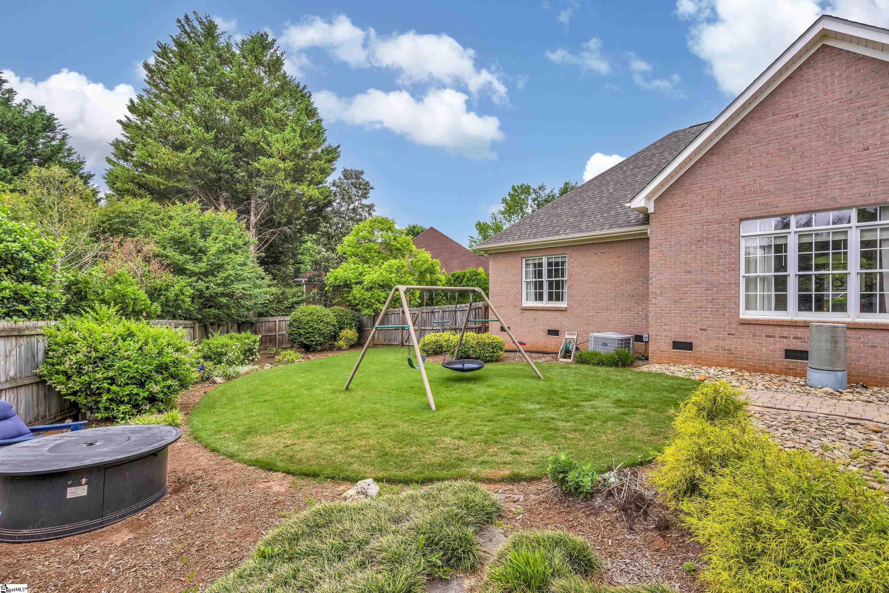 24 Meadow Mist Trail