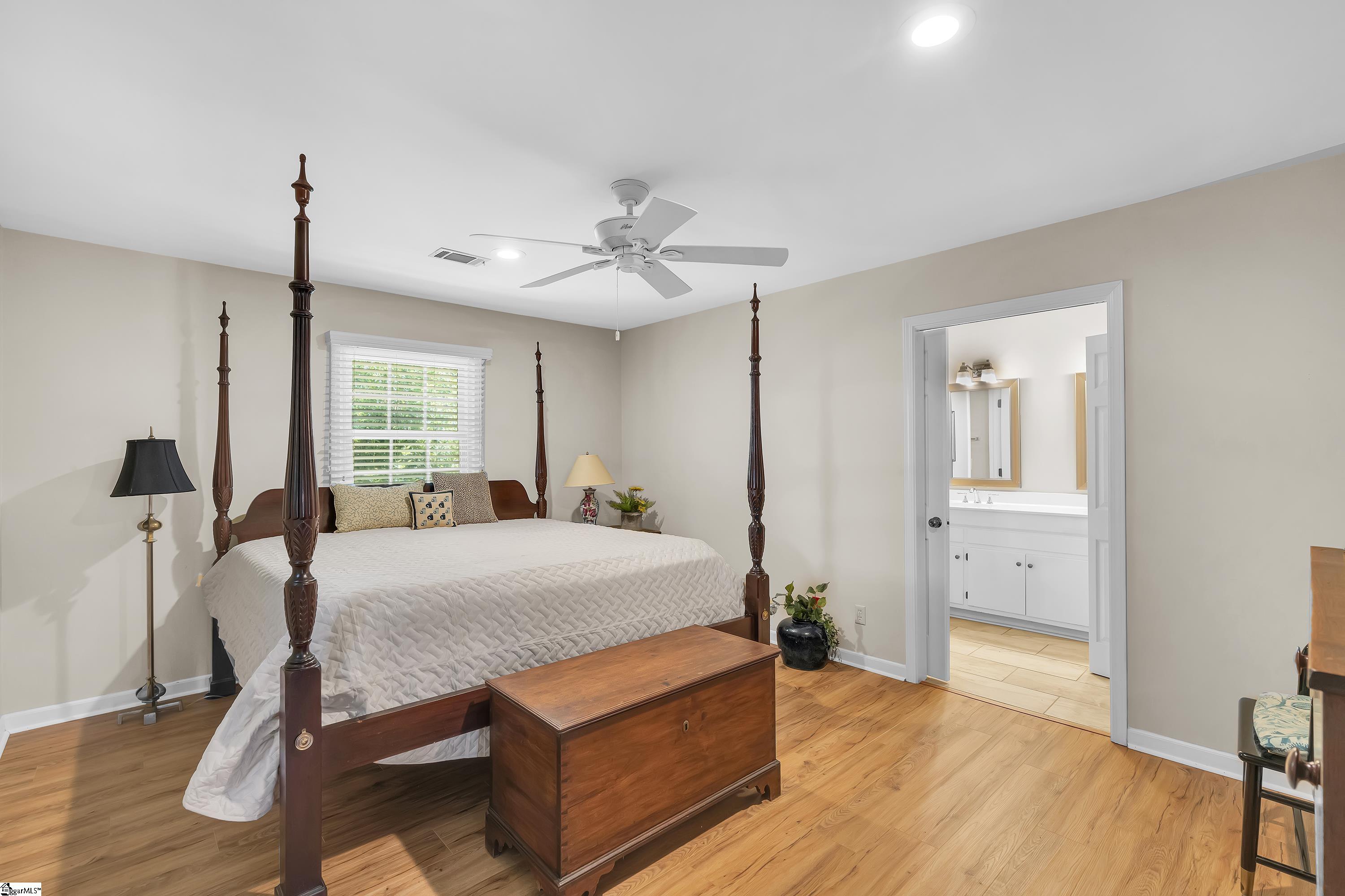 111 Hummingbird Ridge