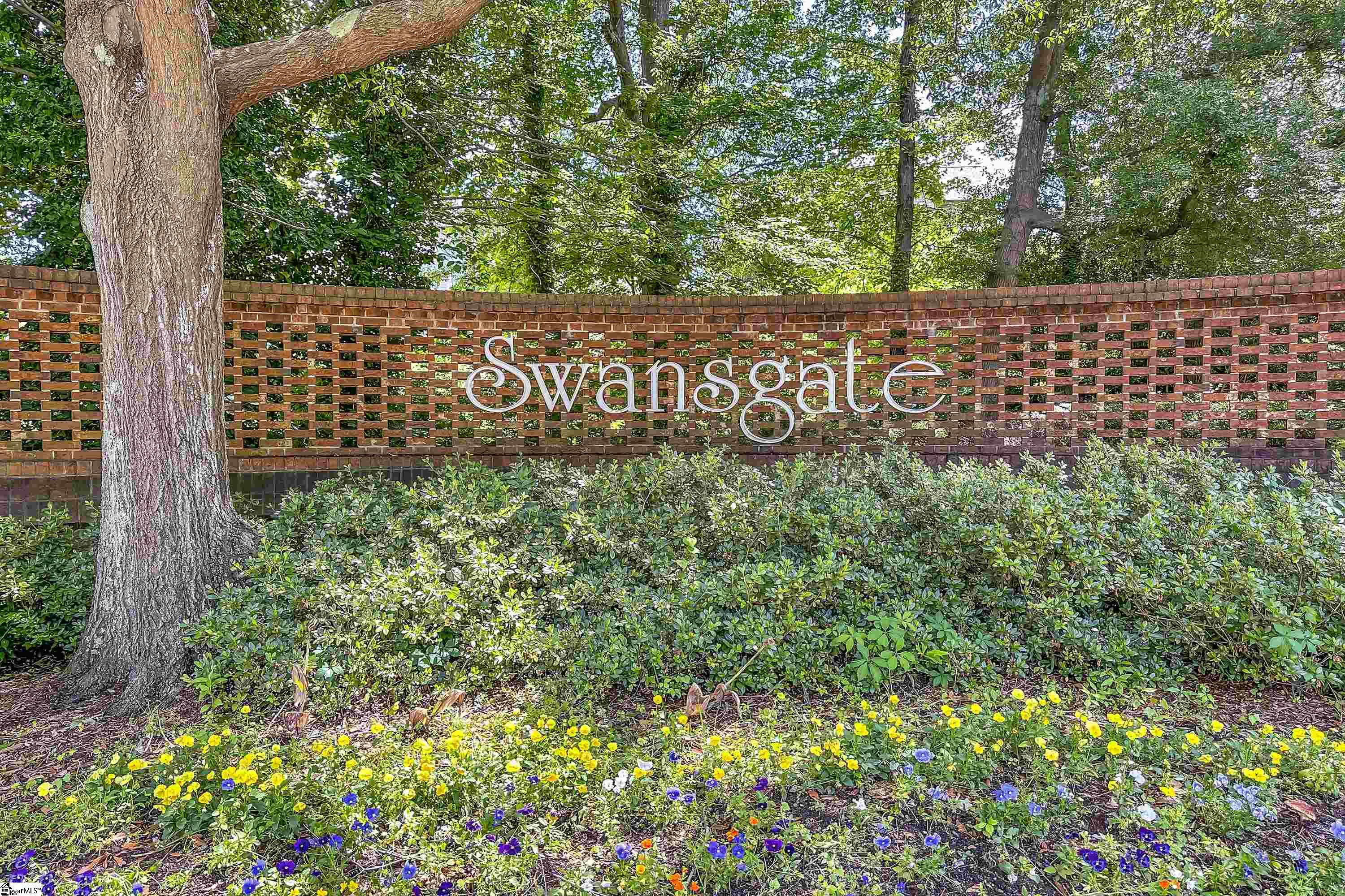 111 Hummingbird Ridge