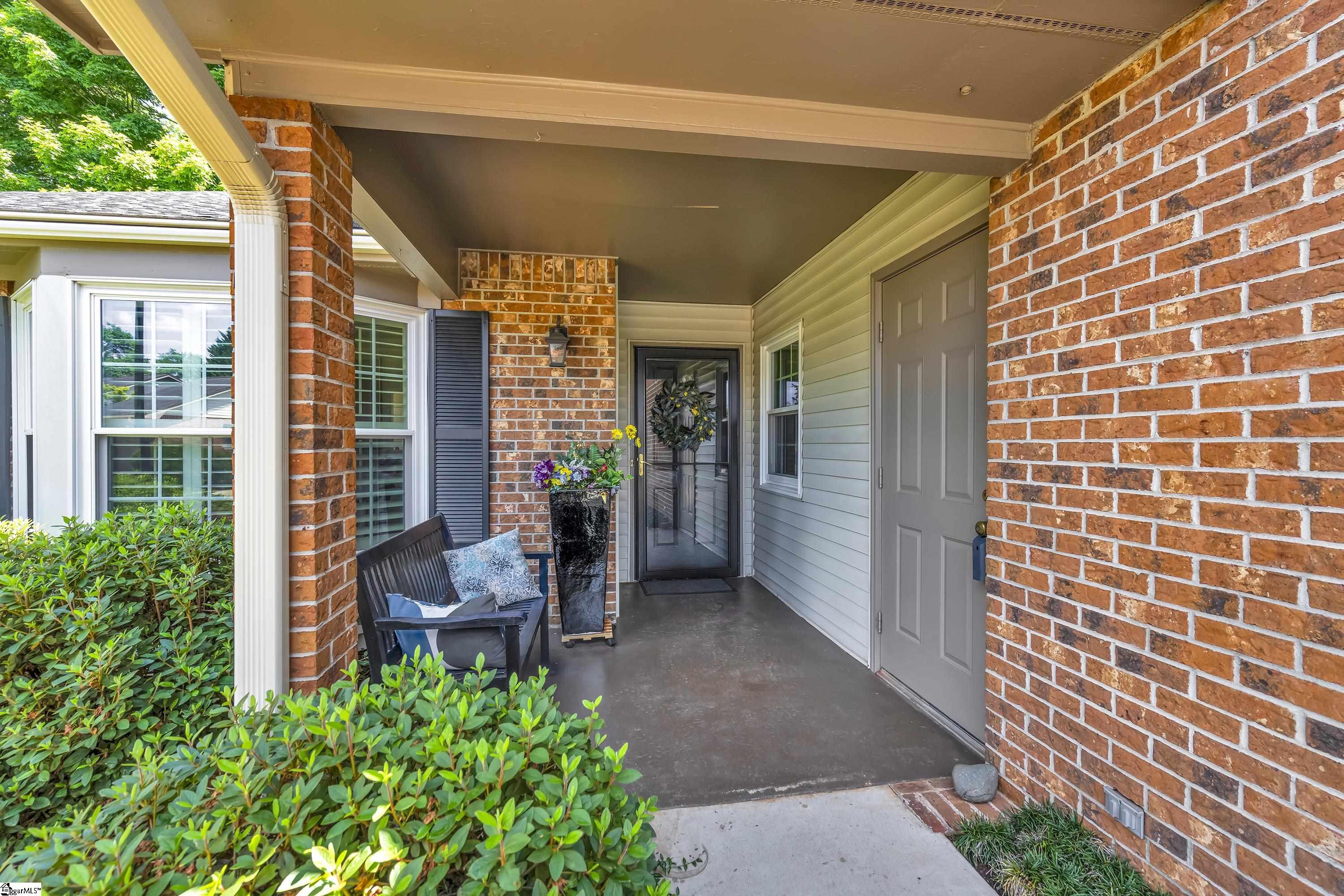 111 Hummingbird Ridge