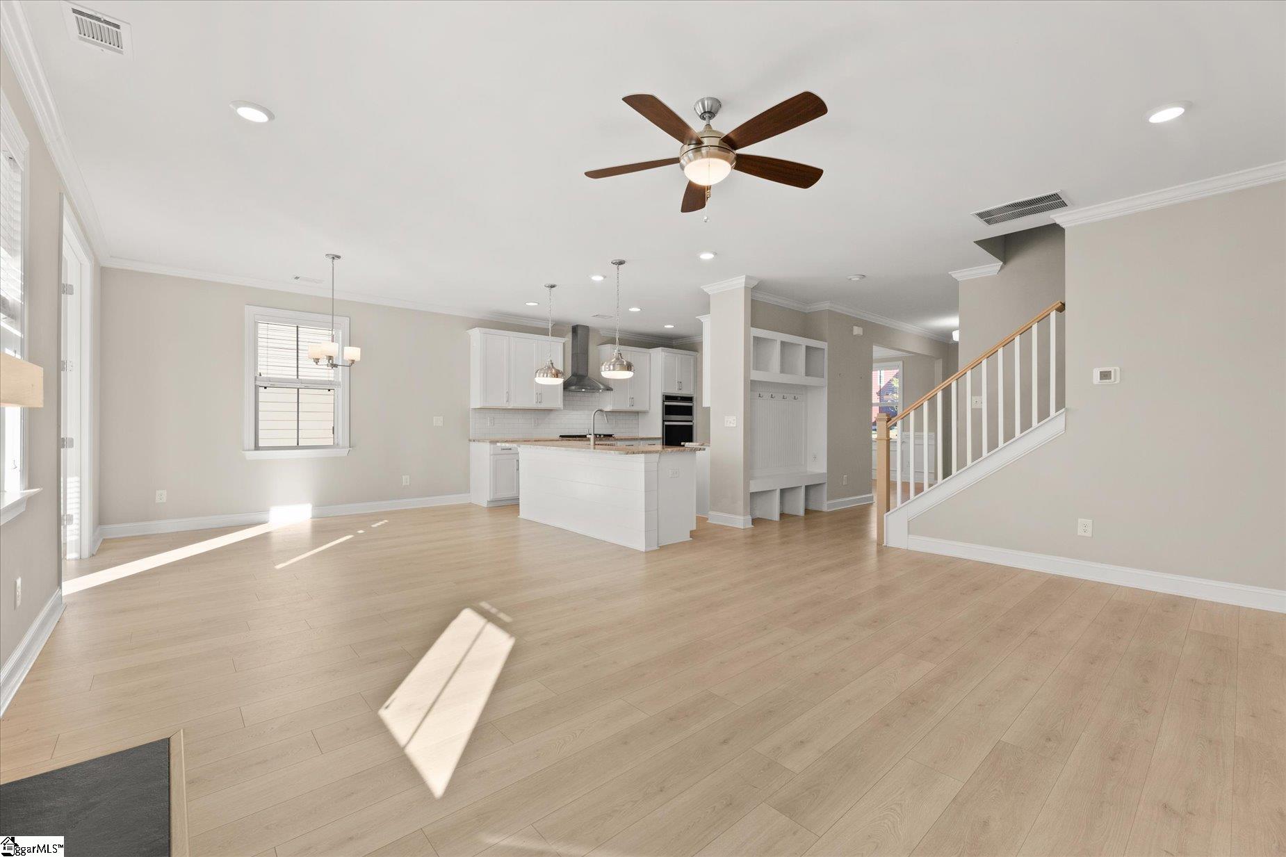 626 Crossbuck Trail