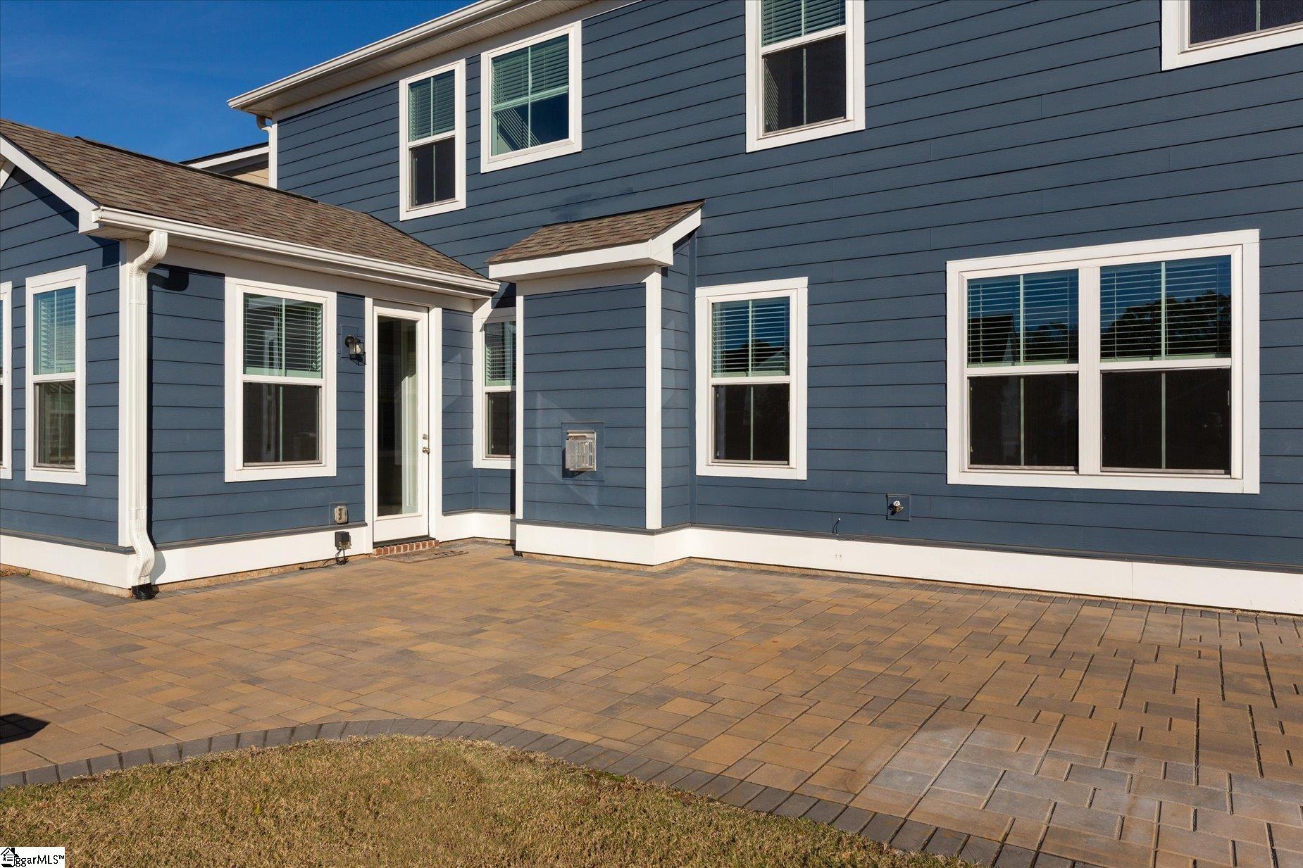 626 Crossbuck Trail