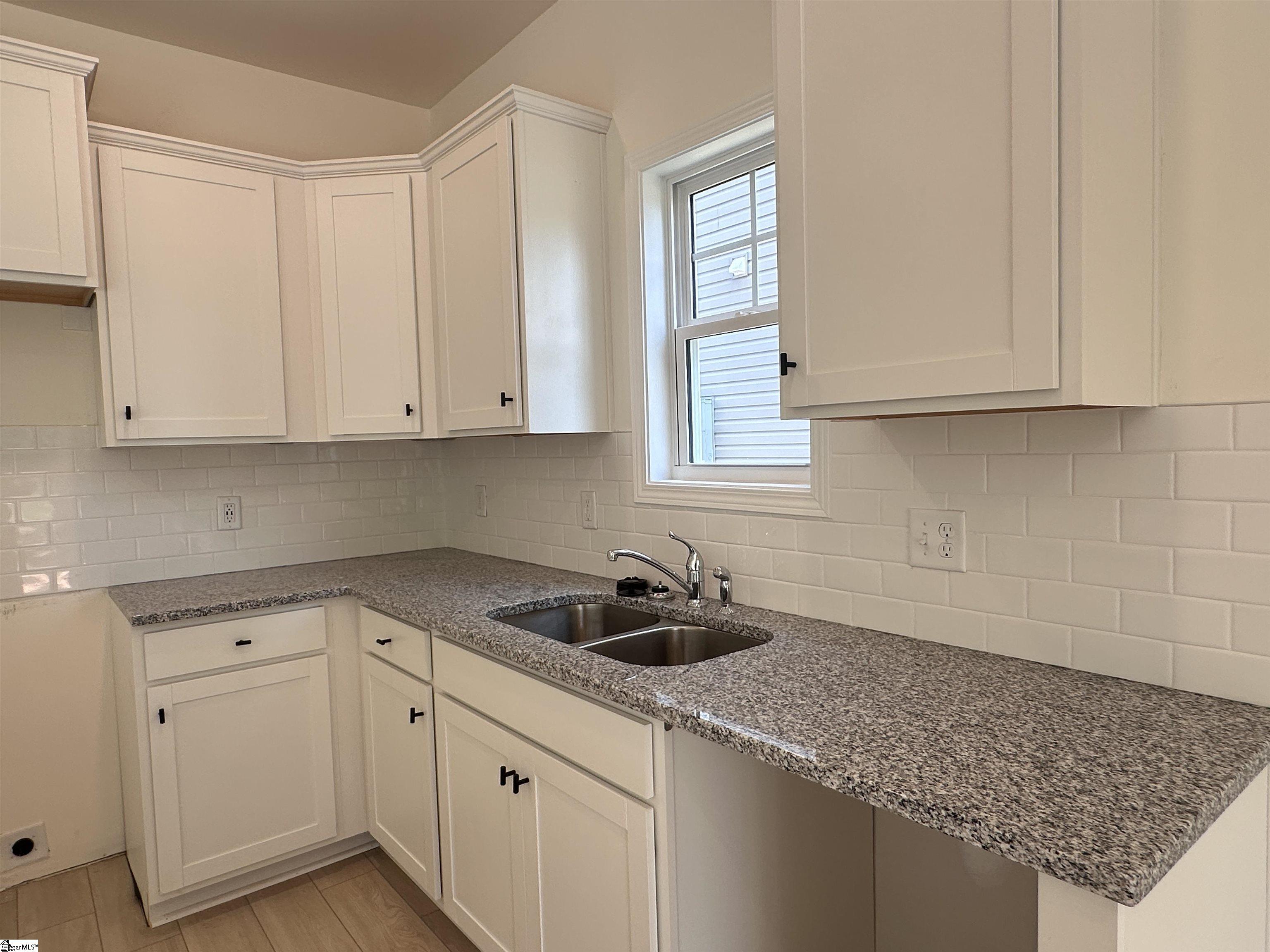 1107 Silverbend Trail