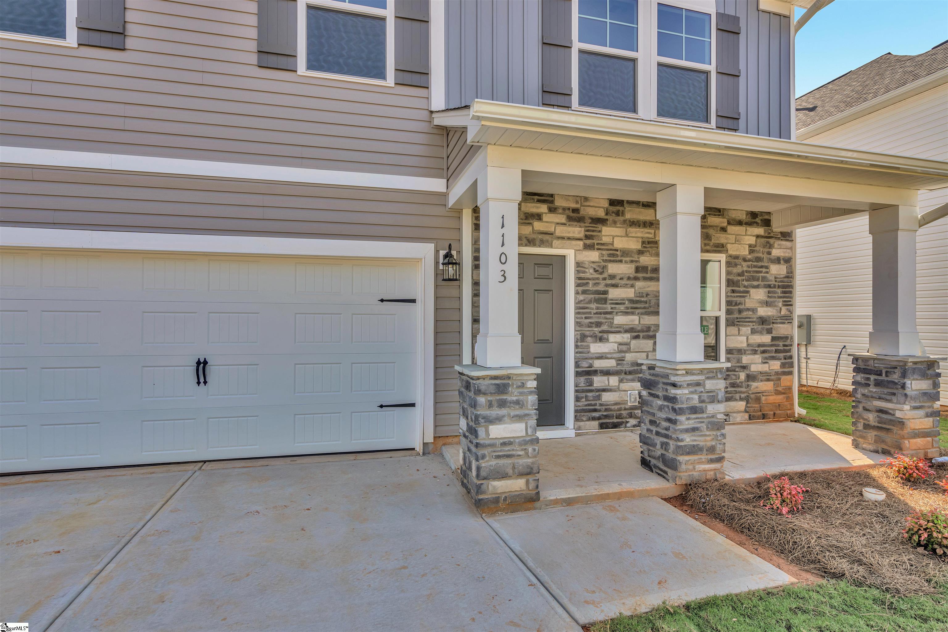 1103 Silverbend Trail