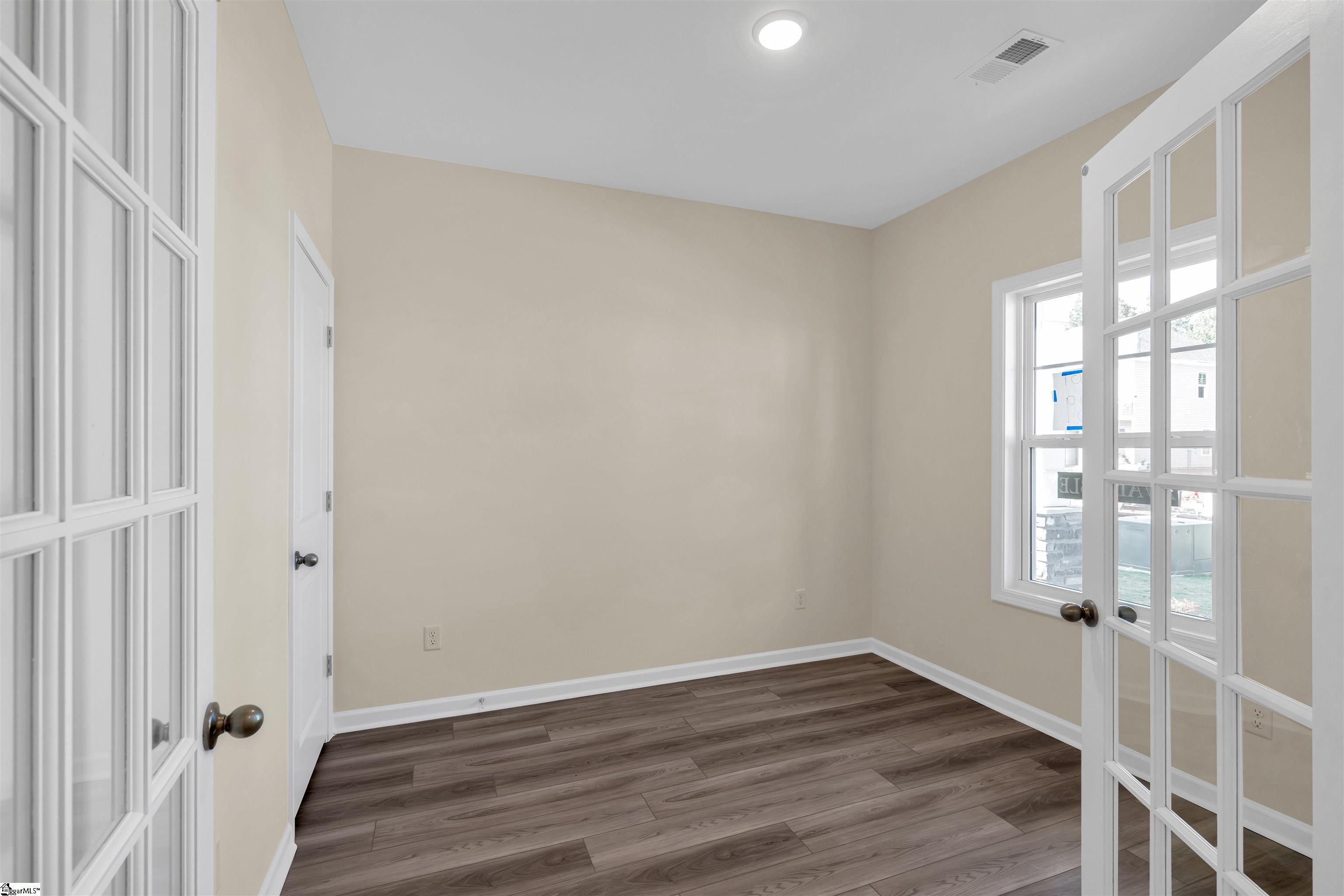 1103 Silverbend Trail