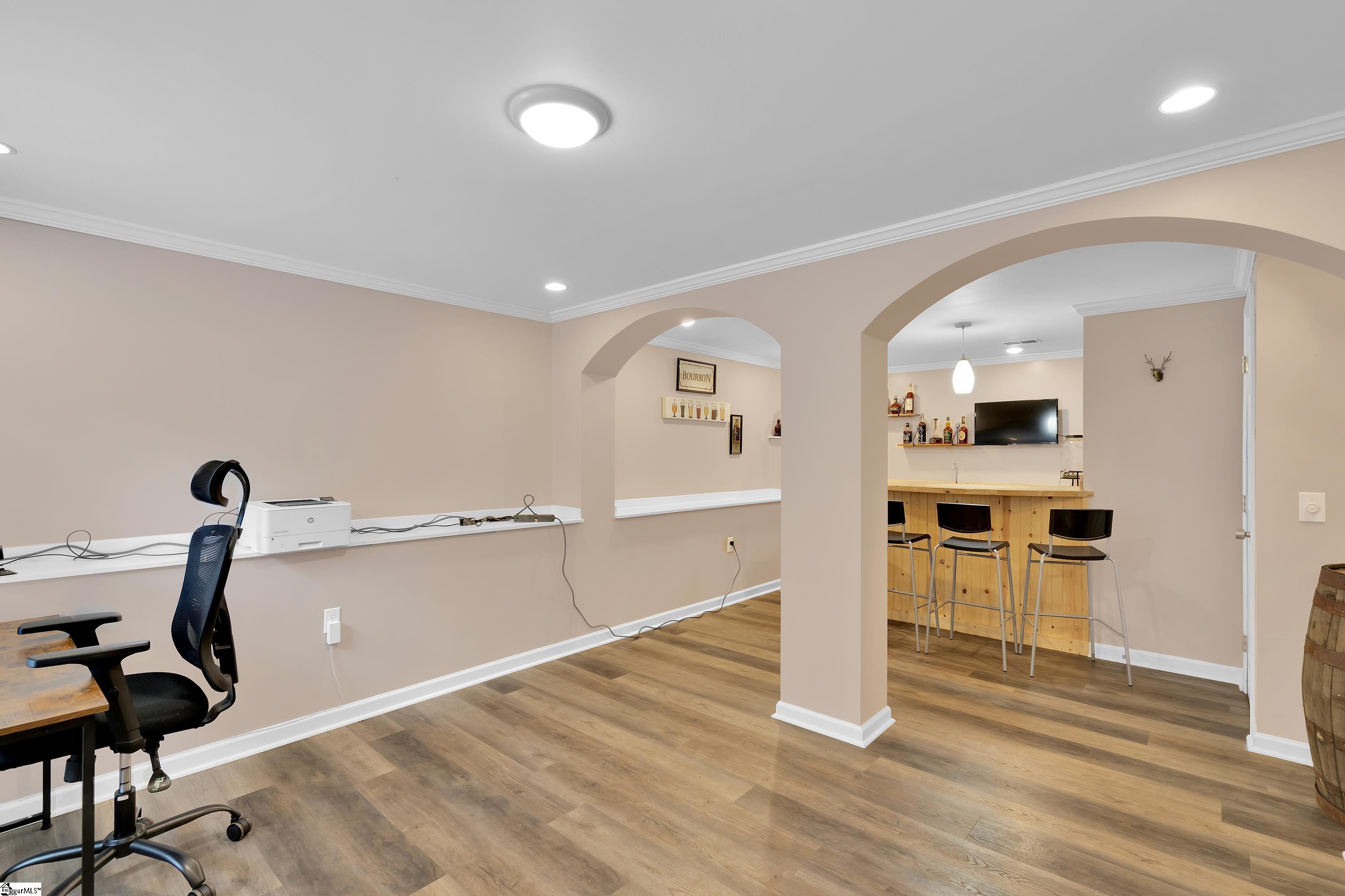 10 Suffolk Downs Way