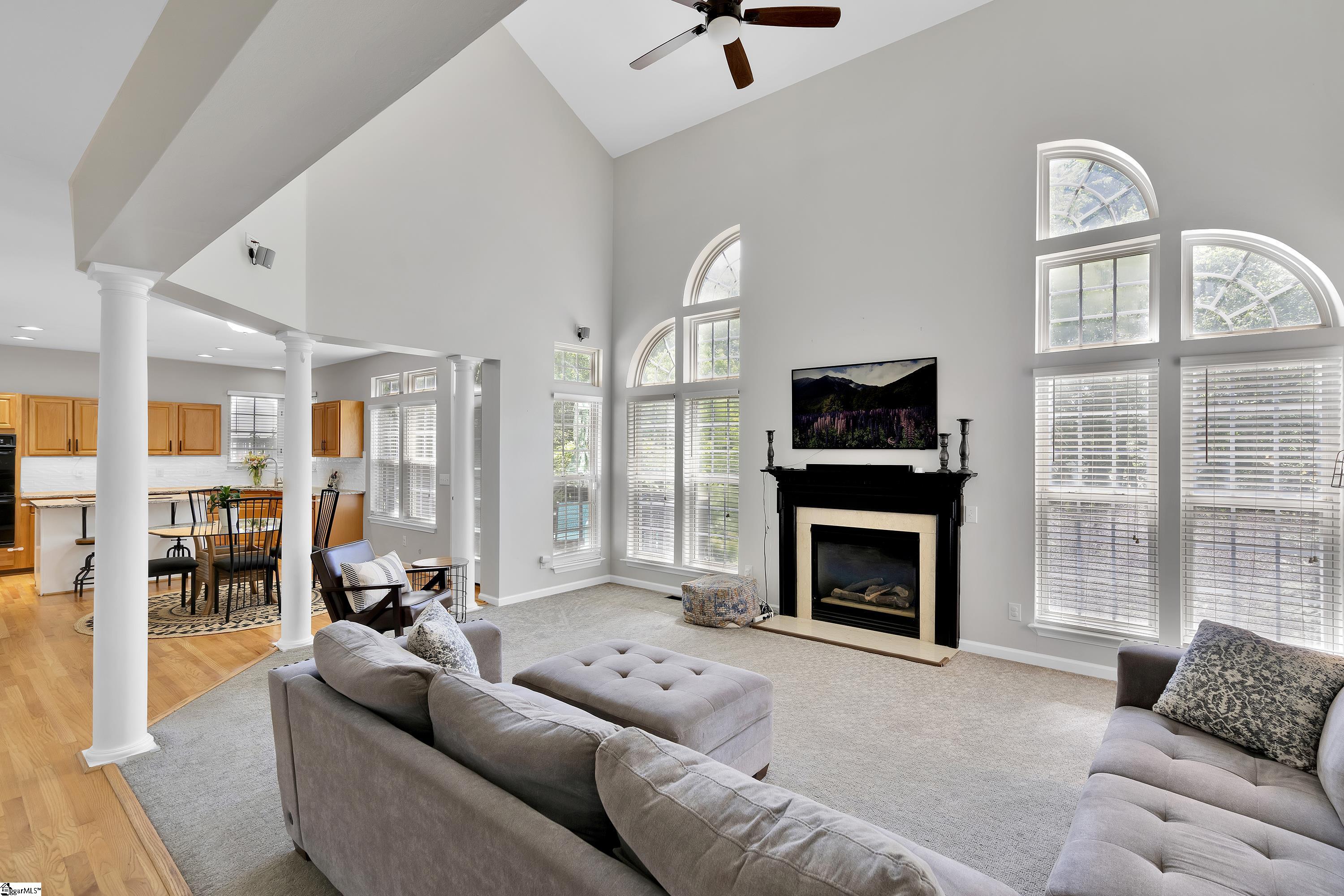 10 Suffolk Downs Way