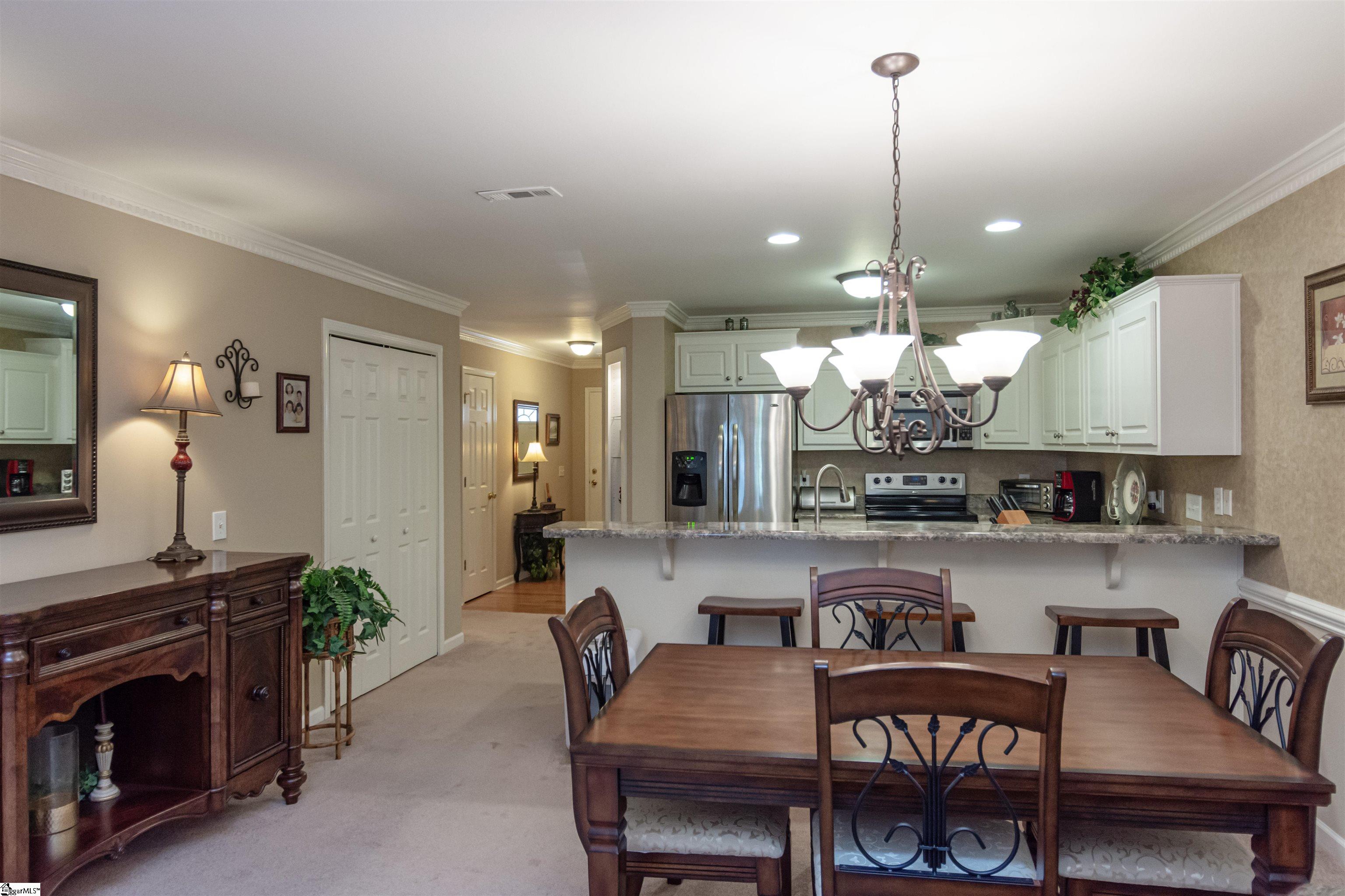 66 Magnolia Crest Drive