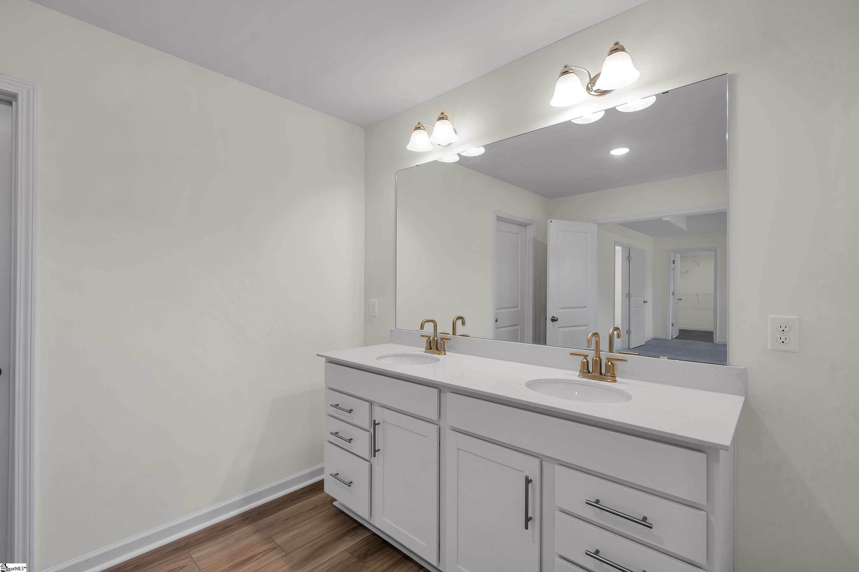 1169 Melford Avenue Lot 8