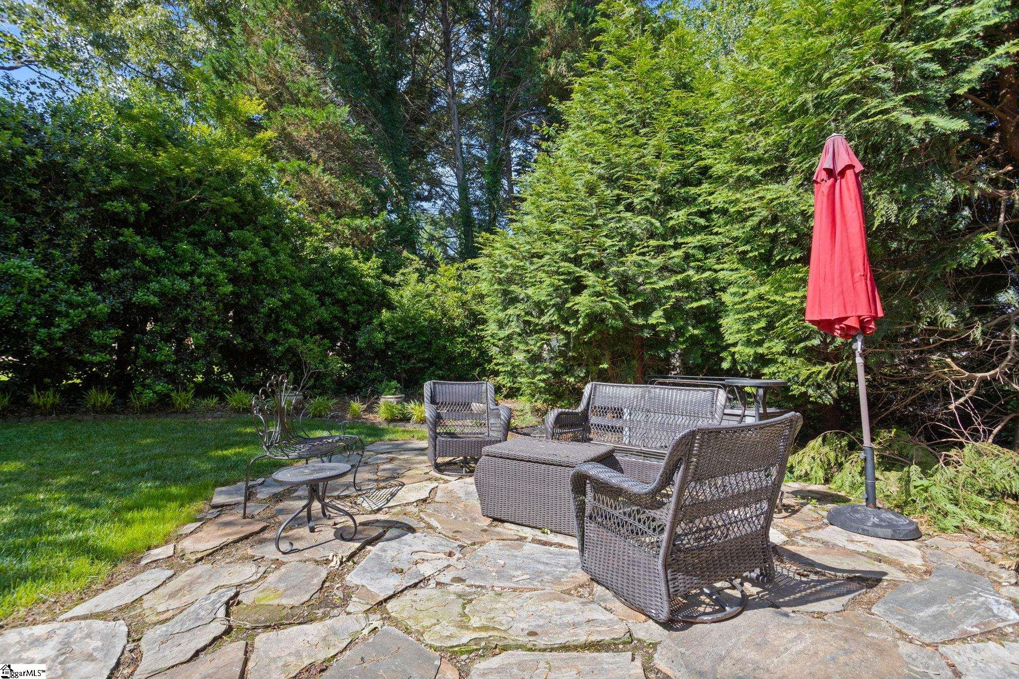 102 Gilderview Drive