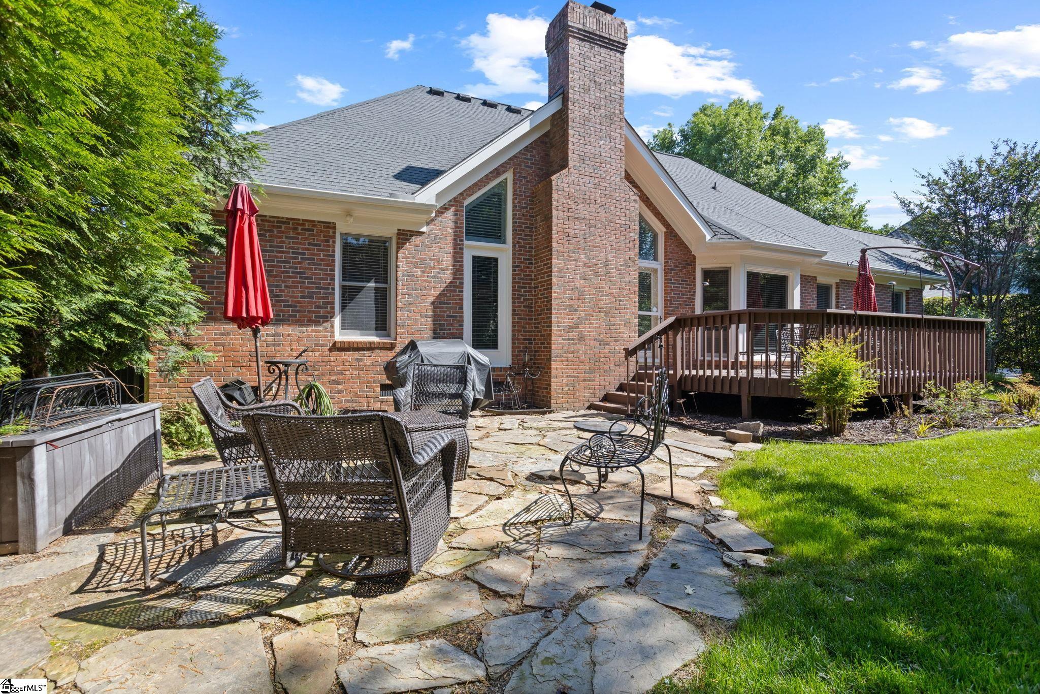 102 Gilderview Drive