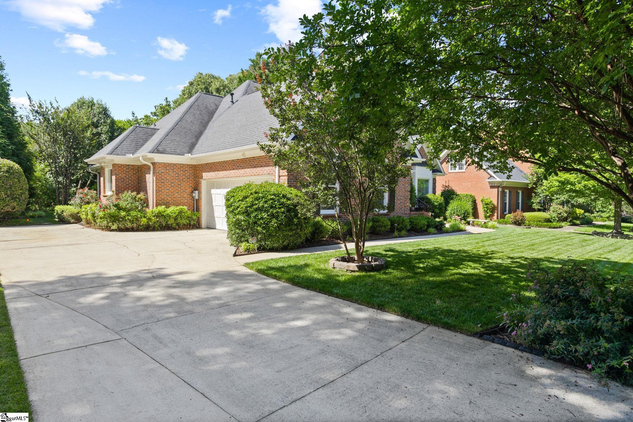 102 Gilderview Drive