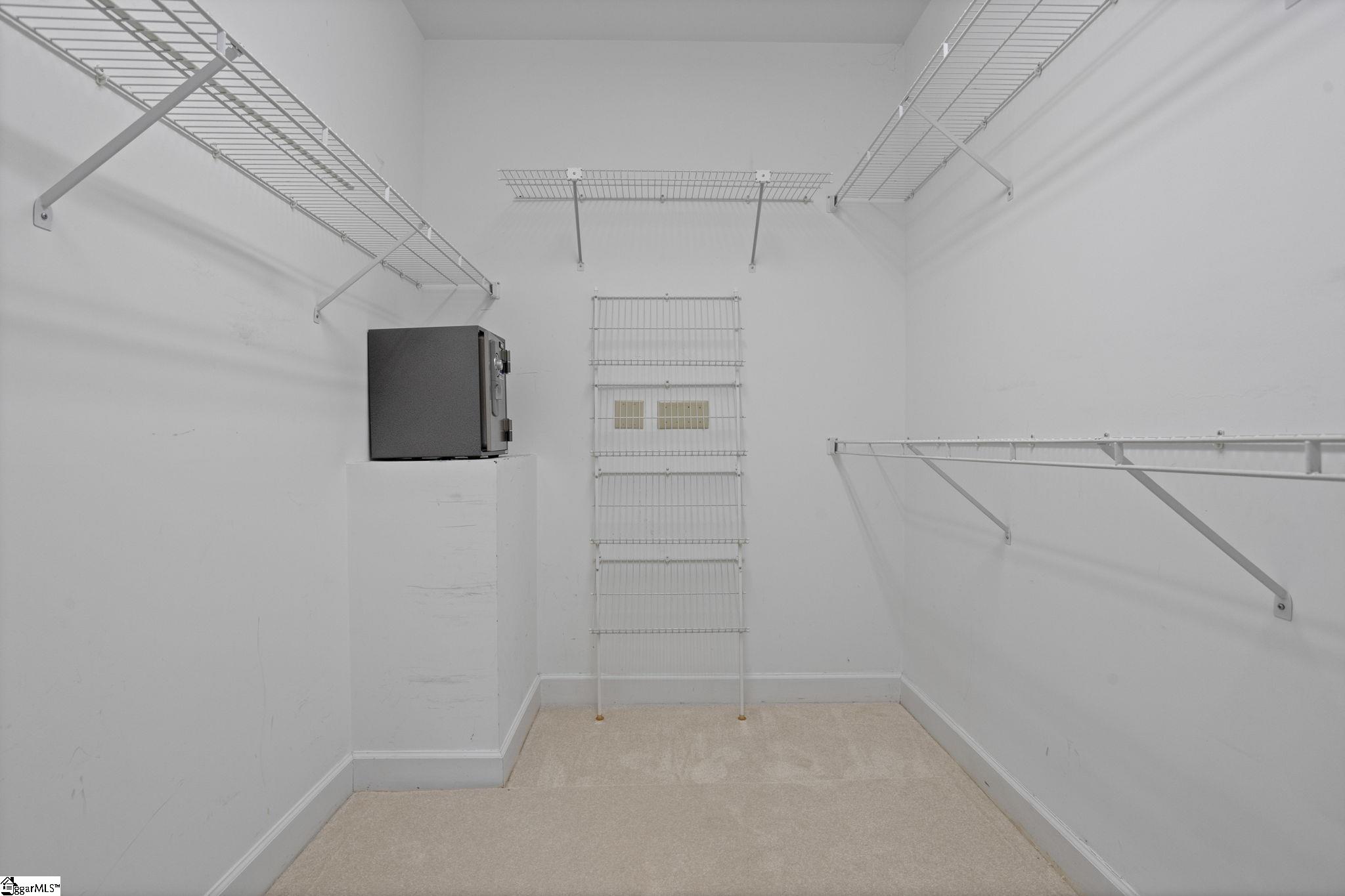 102 Gilderview Drive