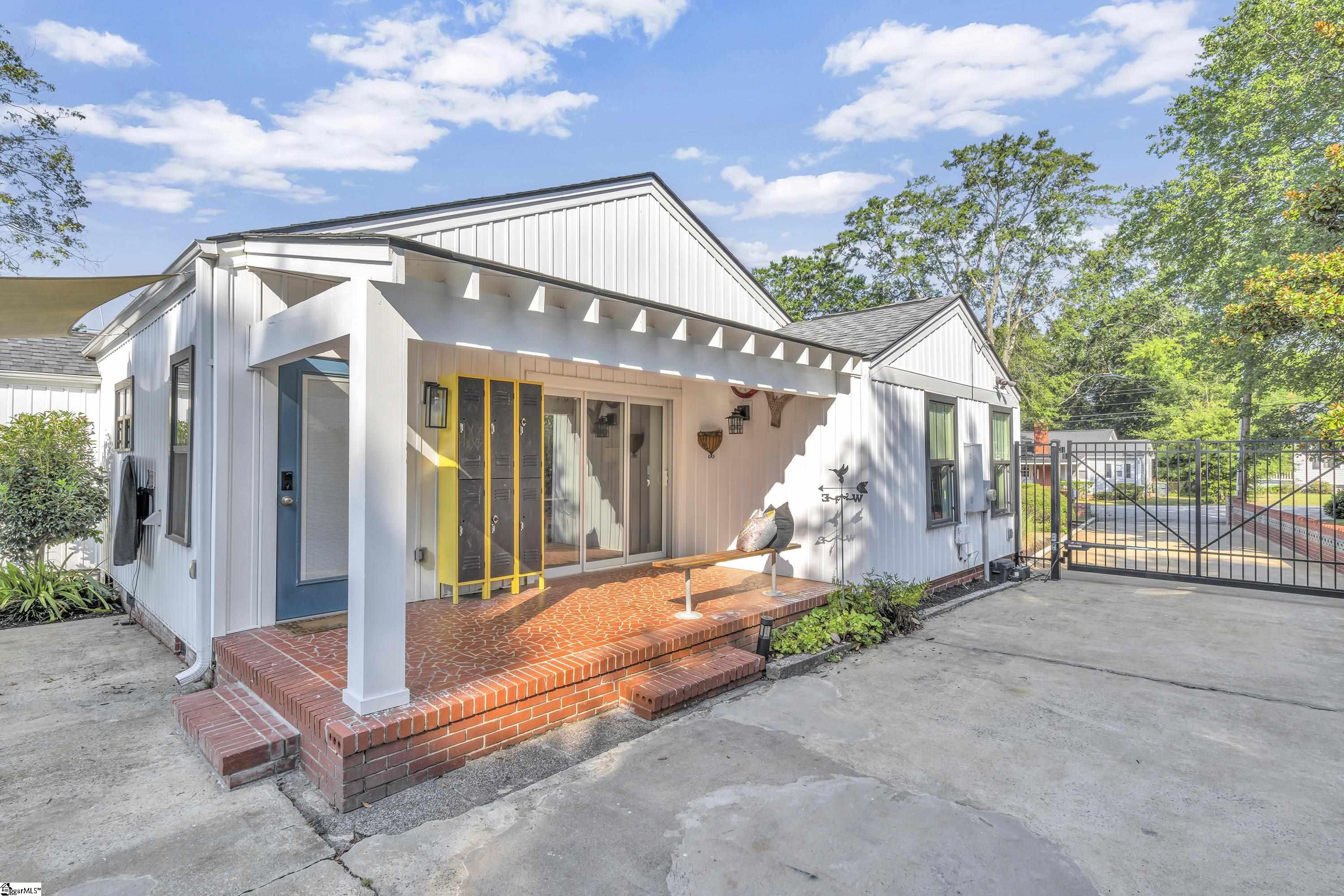 5 Dale Drive