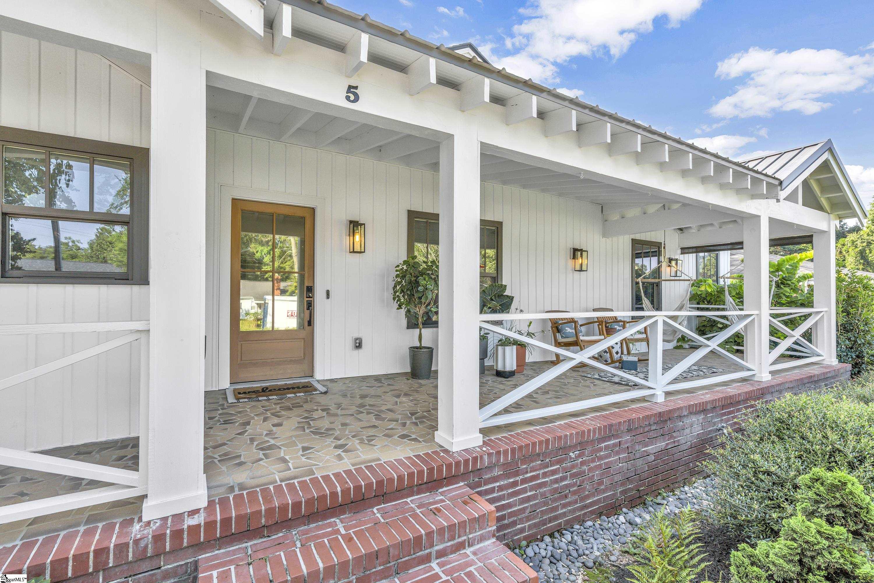 5 Dale Drive