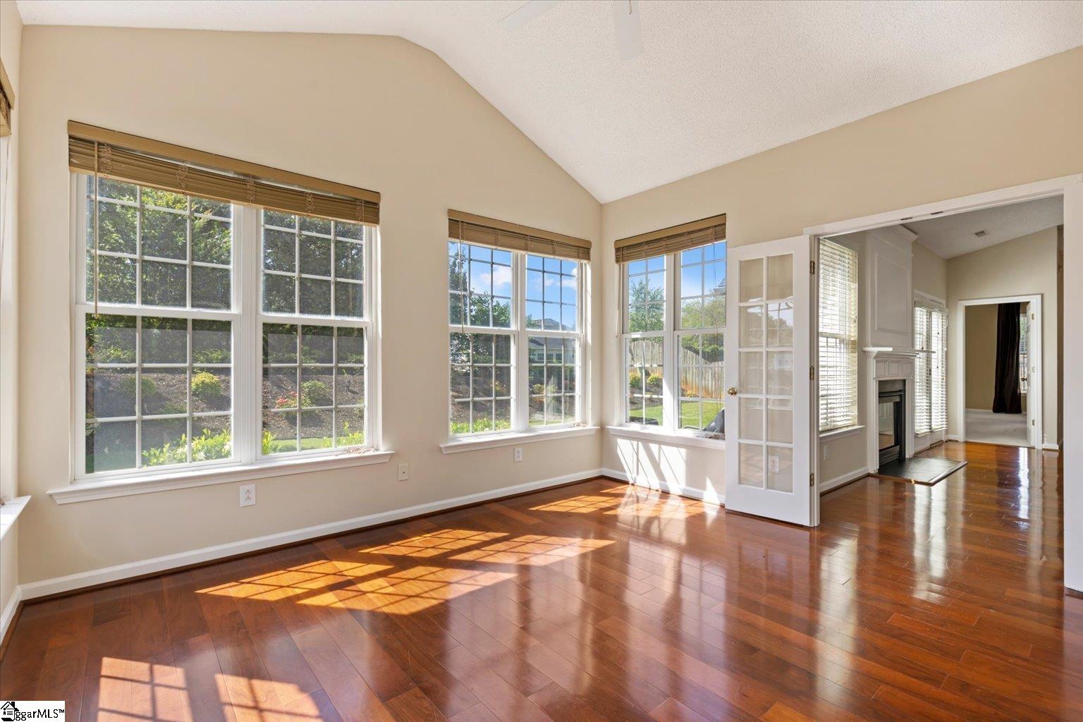 102 Smokehouse Drive