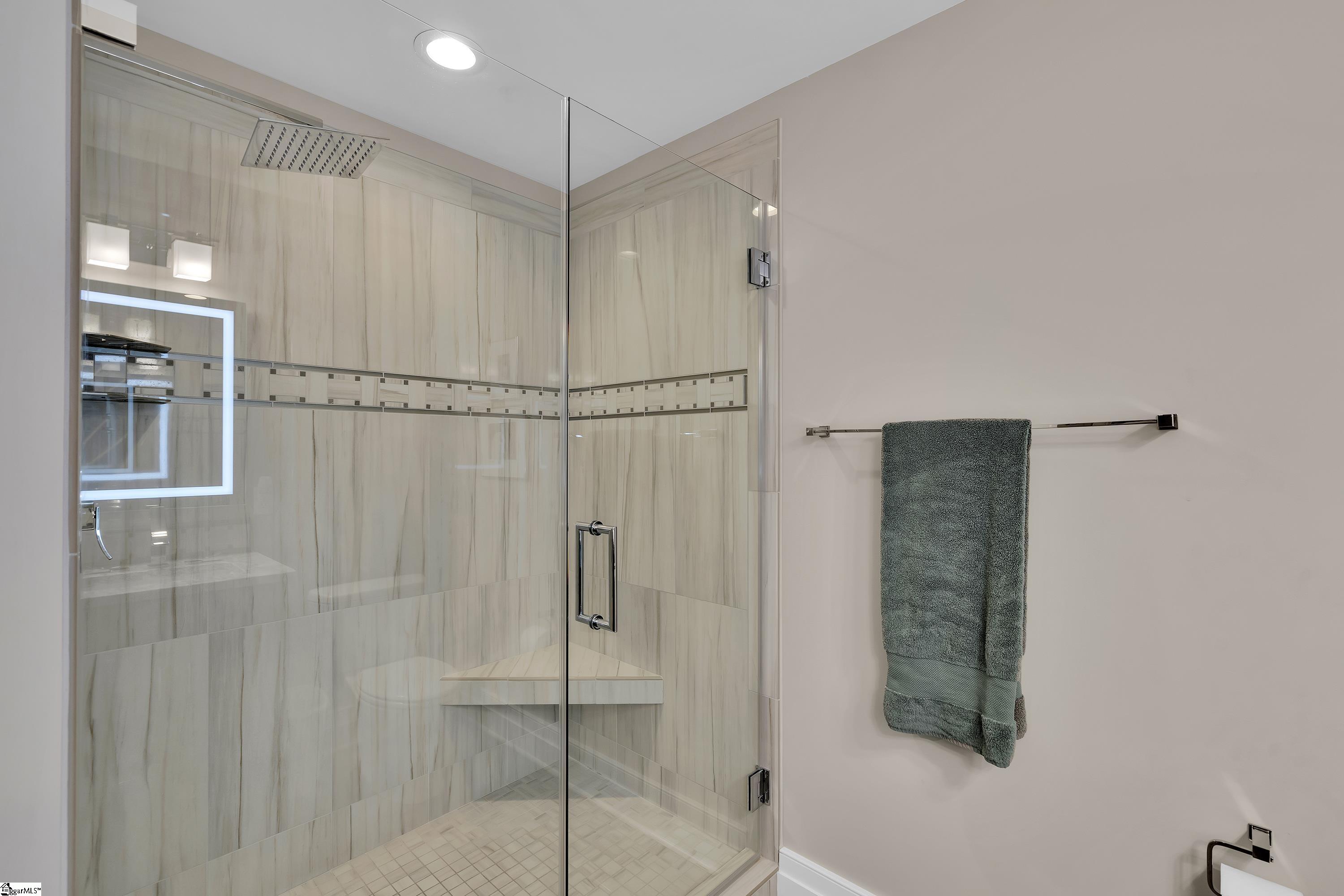 111 E Mcbee Avenue Unit 203